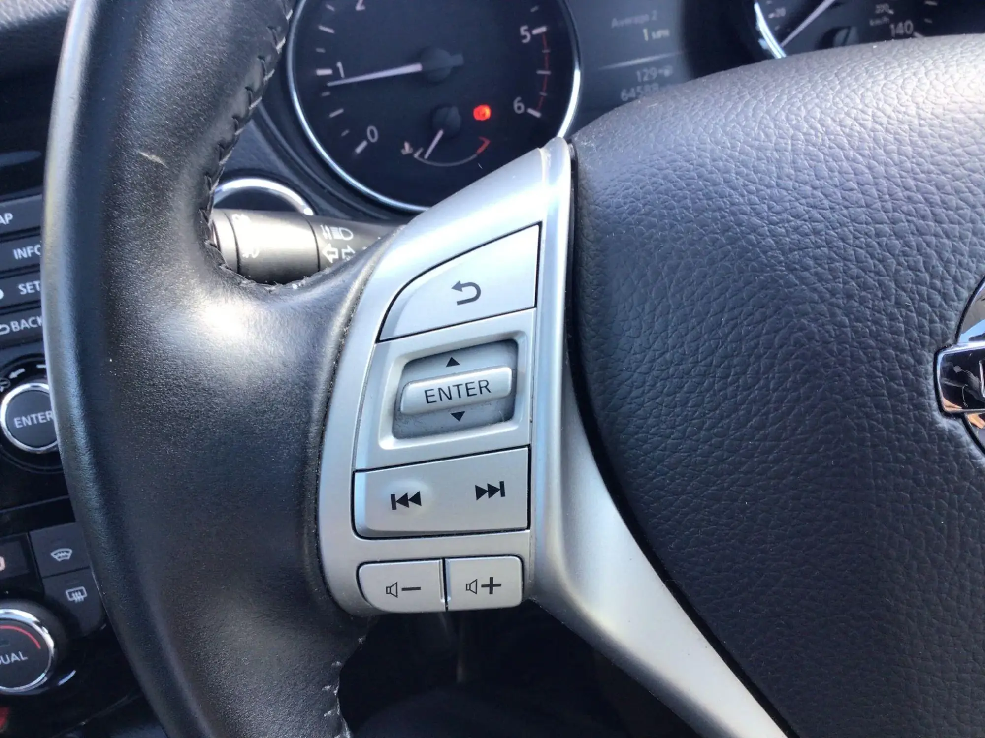 Nissan Qashqai Image 17 Nissan Qashqai Image 17