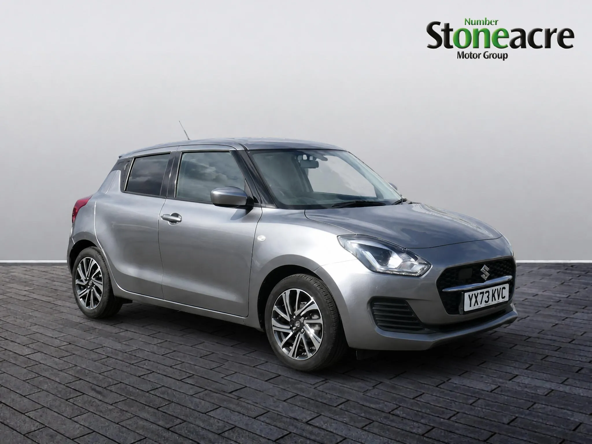 Suzuki Swift listing photo