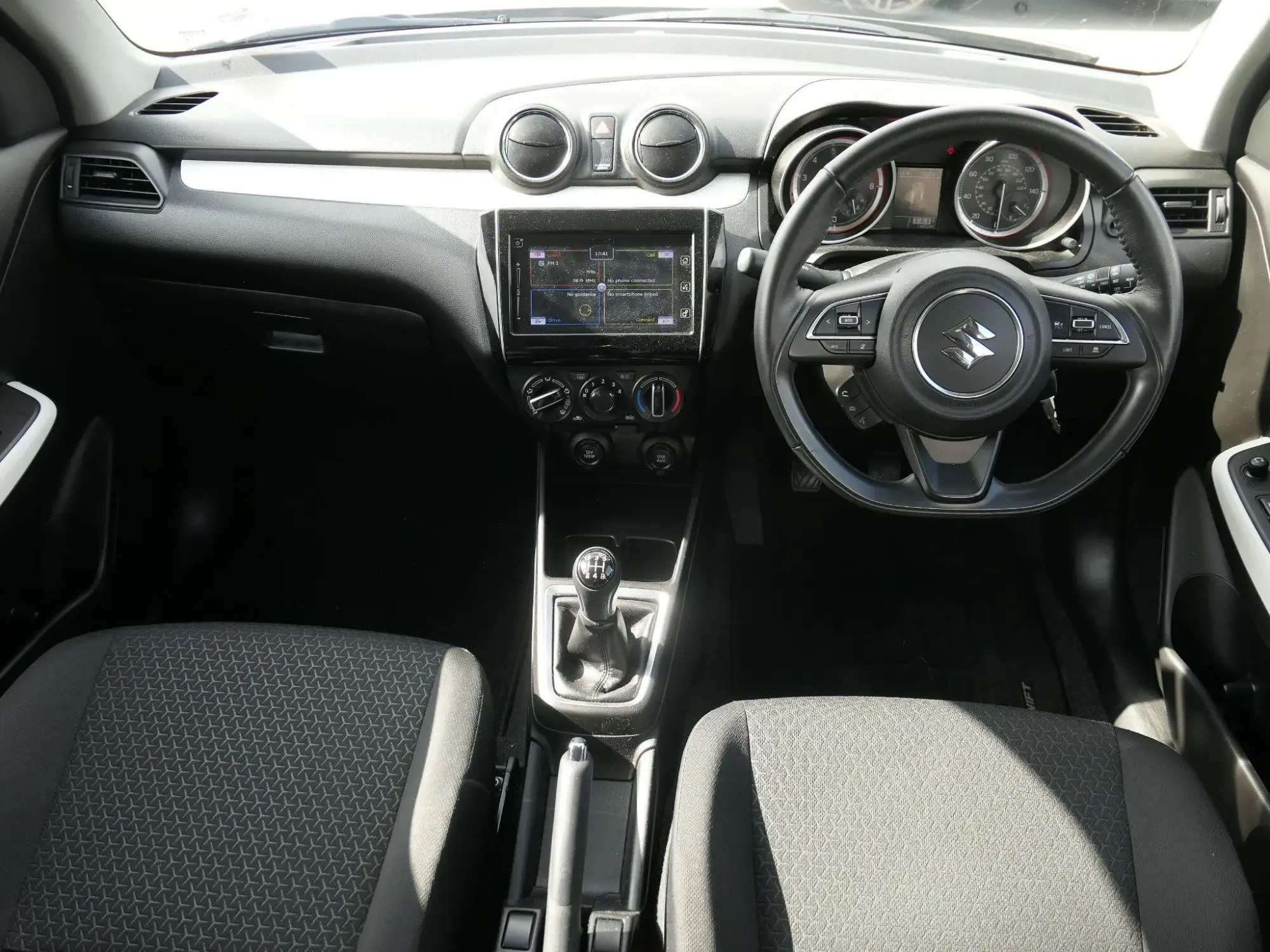 Suzuki Swift Image 11 Suzuki Swift Image 11