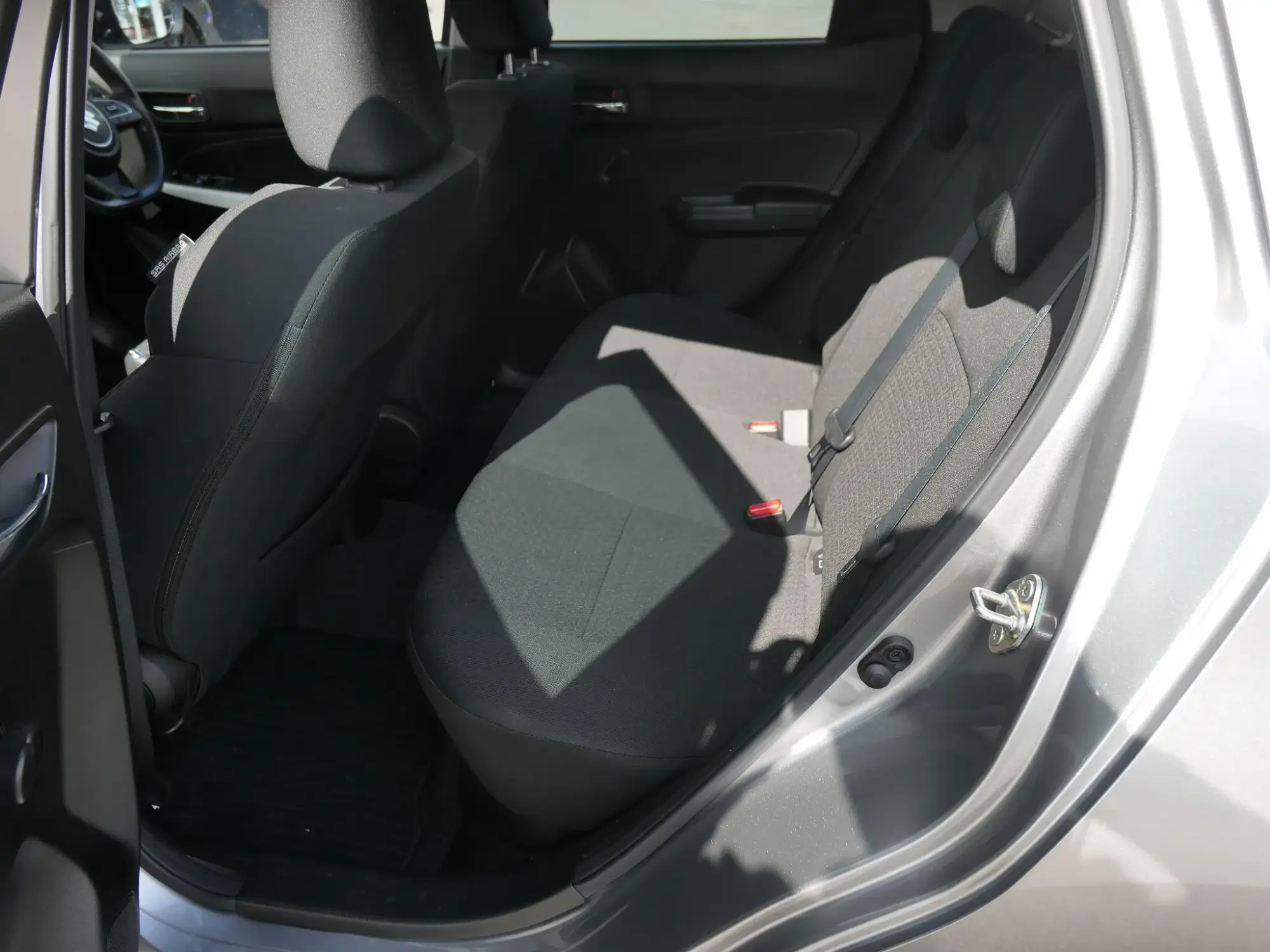 Suzuki Swift Image 17 Suzuki Swift Image 17