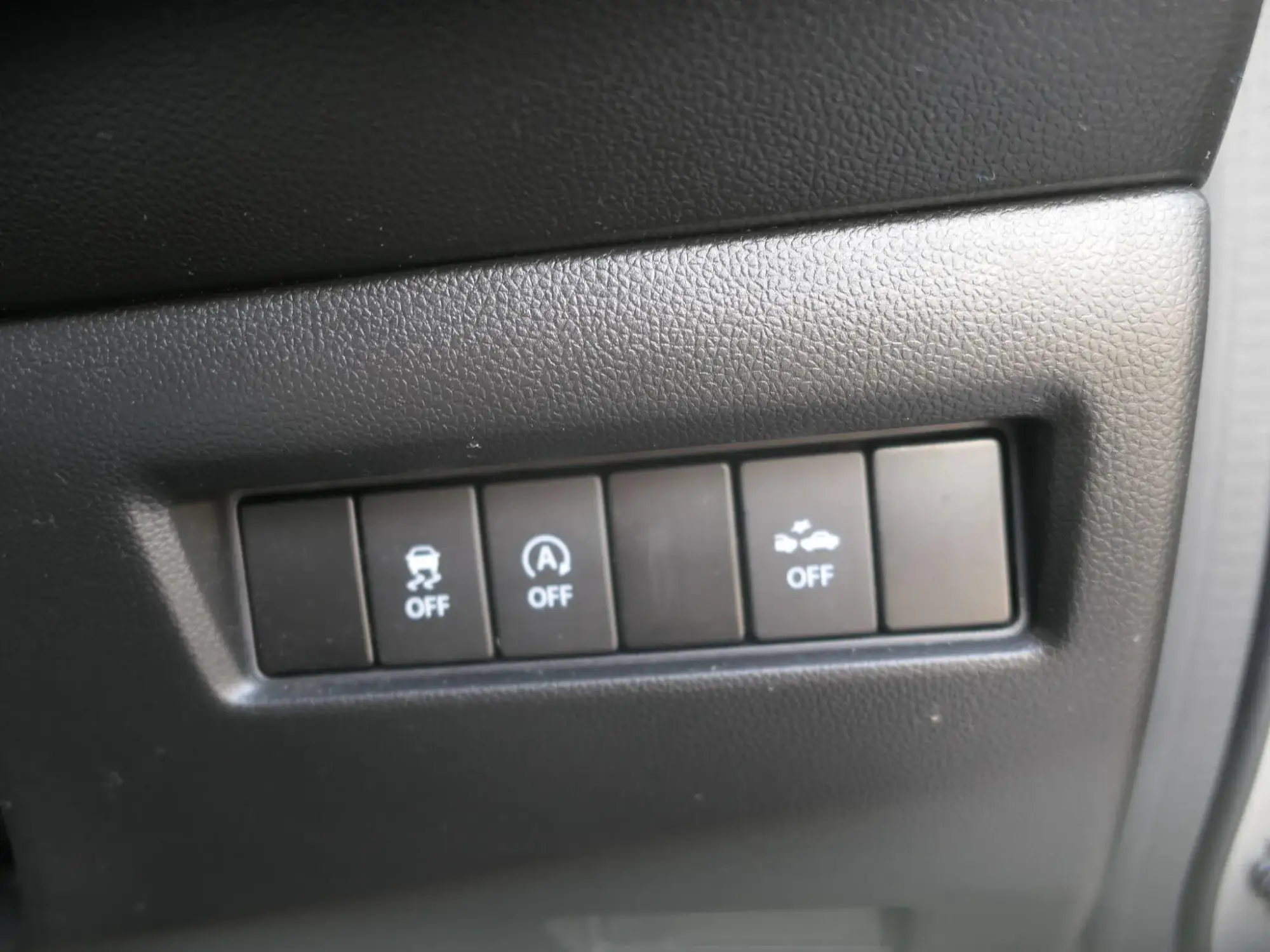 Suzuki Swift Image 19 Suzuki Swift Image 19