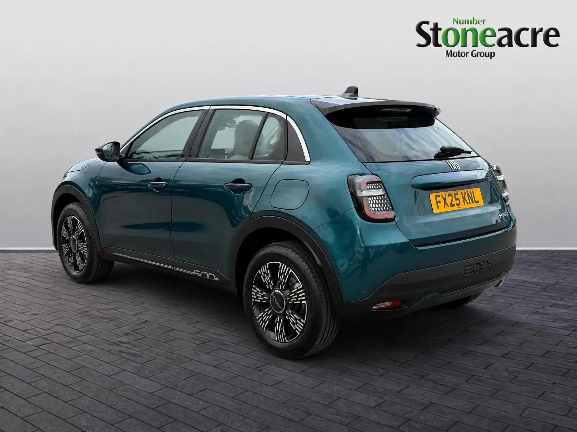 Fiat 600 Petrol Image 5 Fiat 600 Petrol Image 5