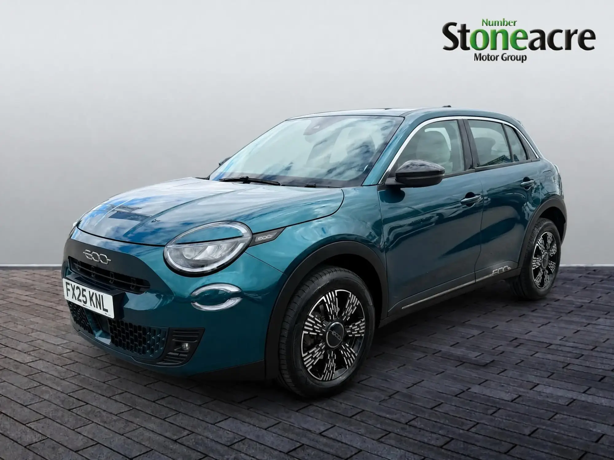 Fiat 600 Petrol Image 7 Fiat 600 Petrol Image 7