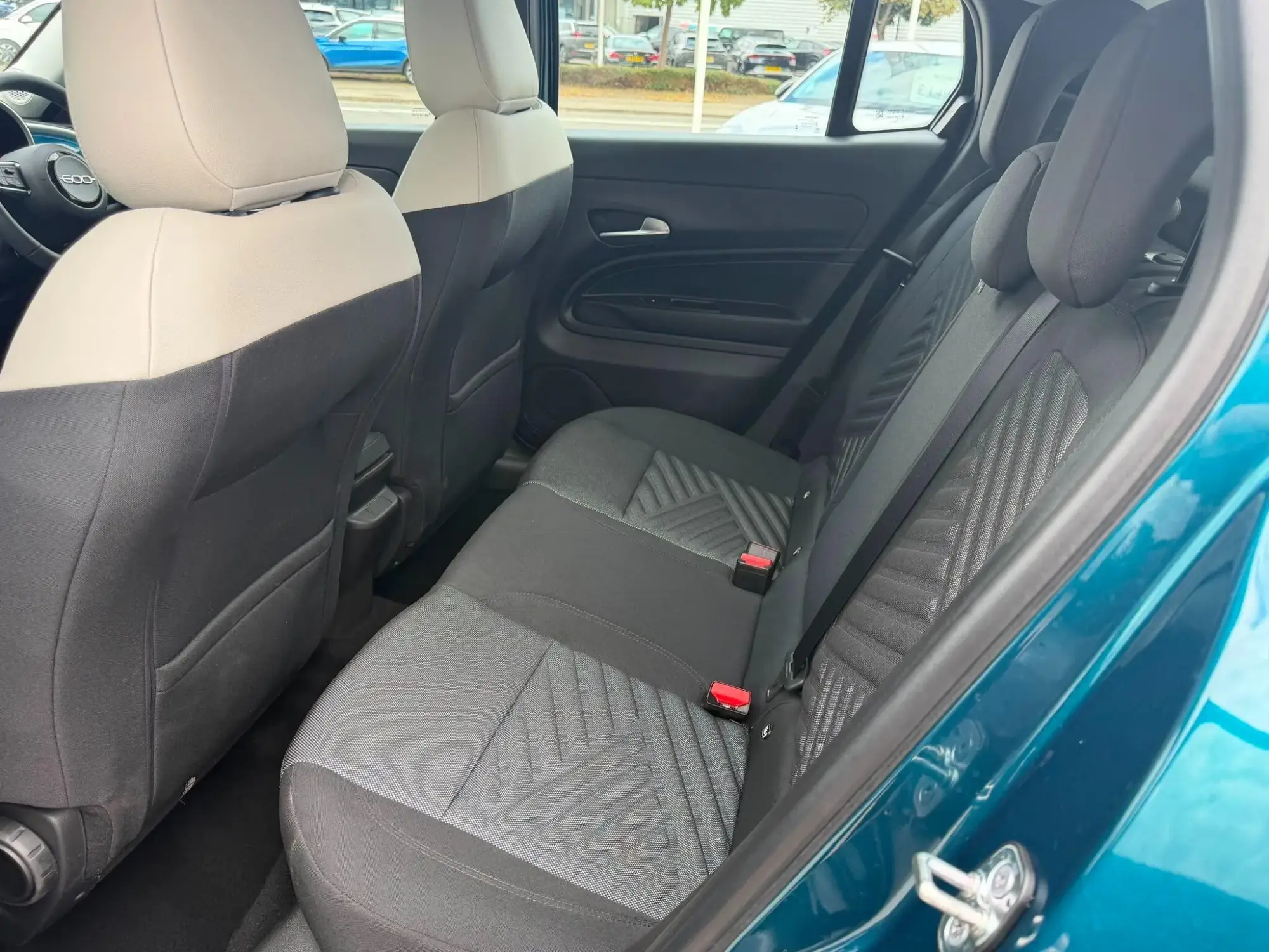 Fiat 600 Petrol Image 18 Fiat 600 Petrol Image 18