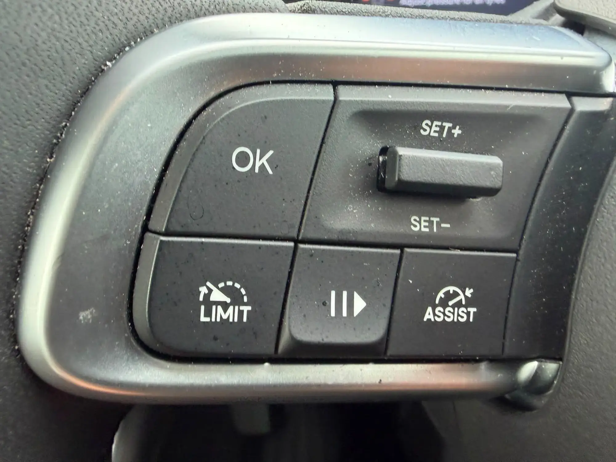 Fiat 600 Petrol Image 20 Fiat 600 Petrol Image 20