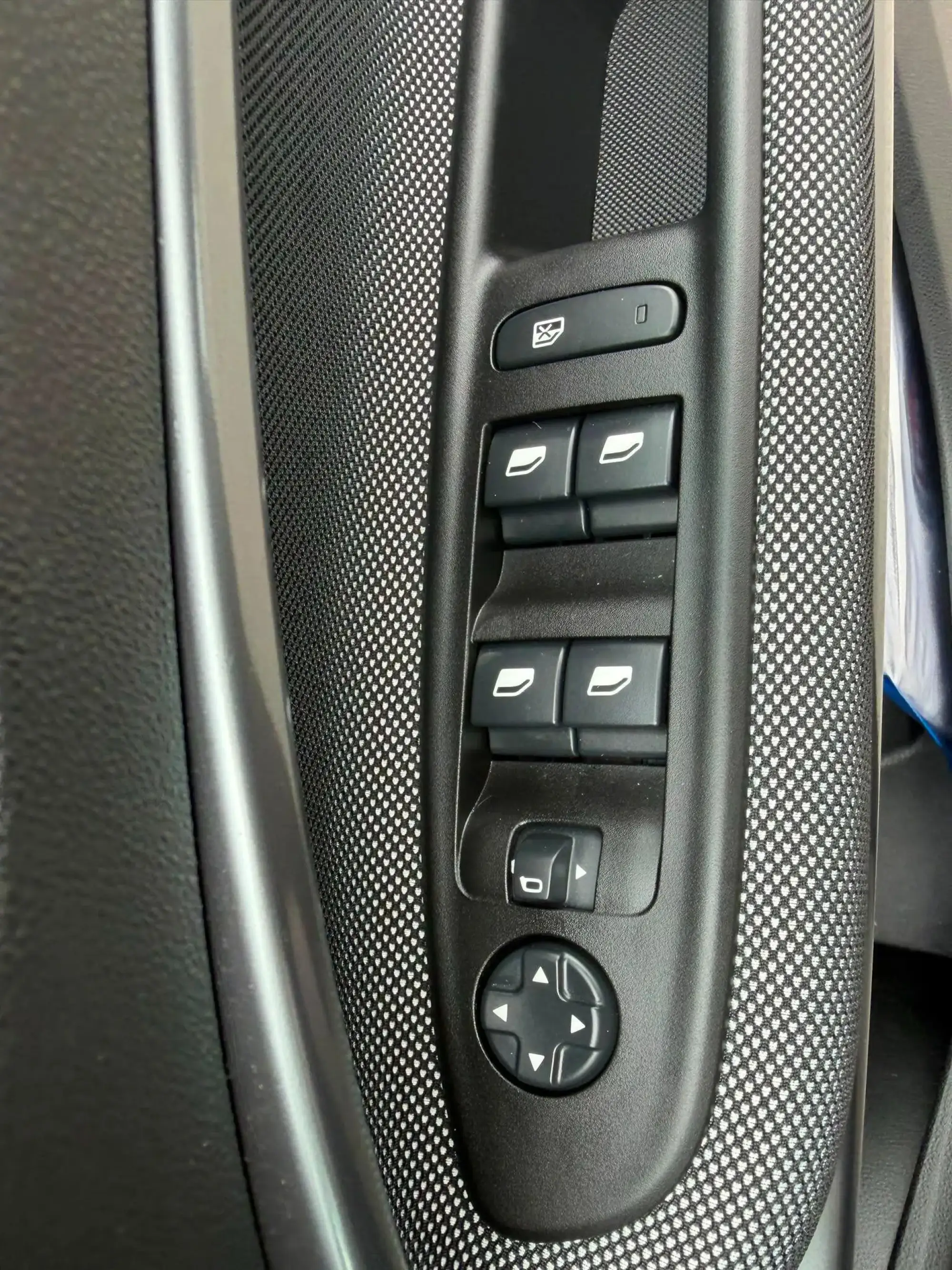 Fiat 600 Petrol Image 33 Fiat 600 Petrol Image 33