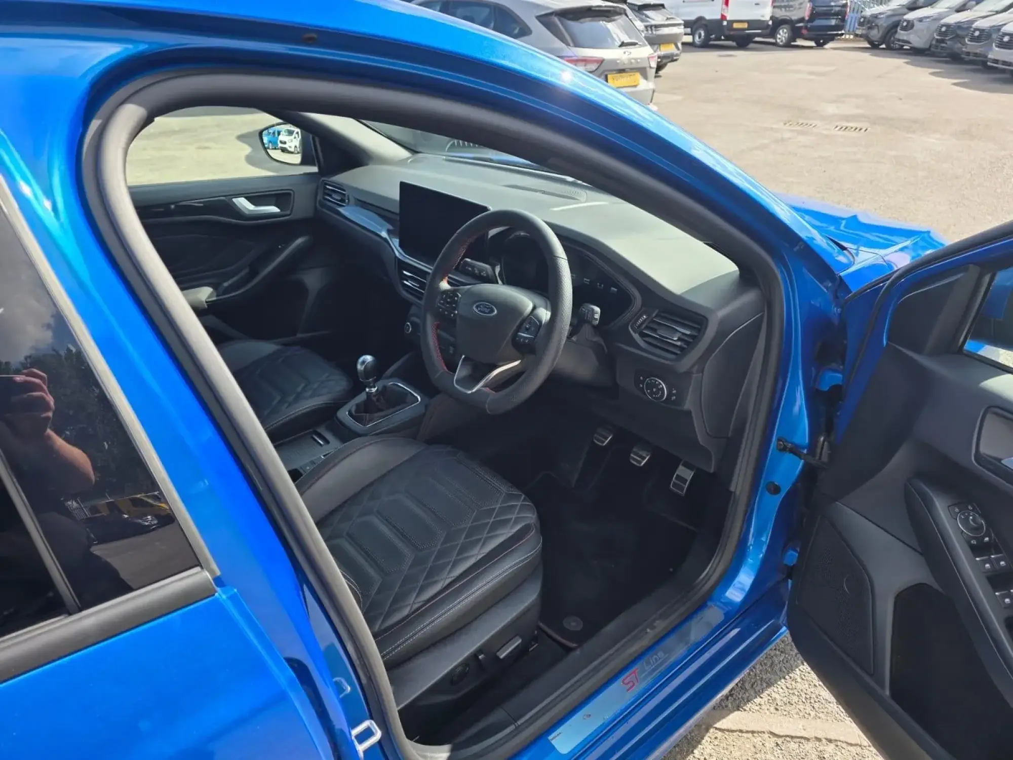 Ford Focus Image 9