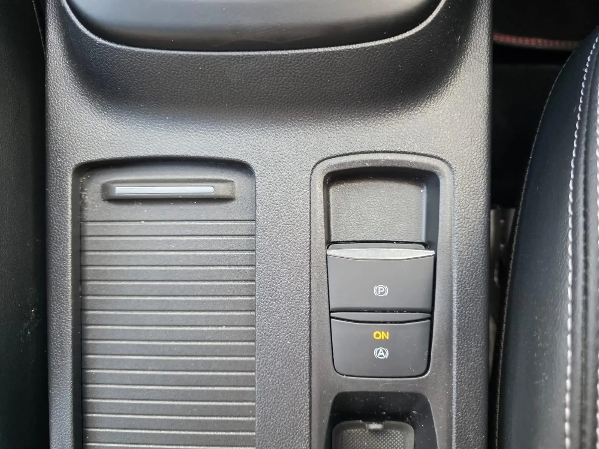 Ford Focus Image 13