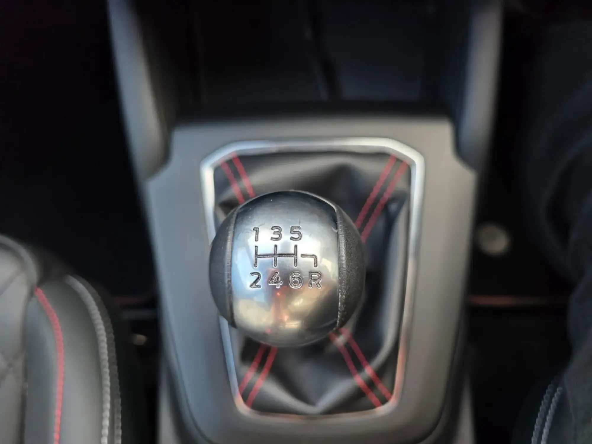 Ford Focus Image 14