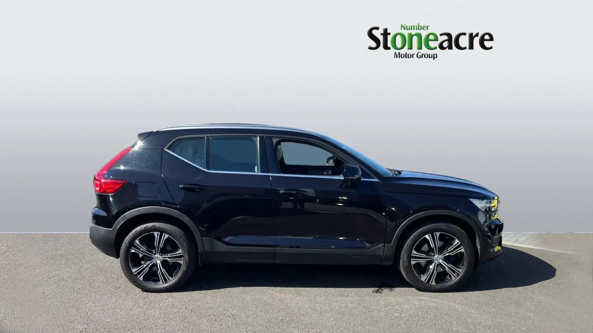 Volvo XC40 Image 3