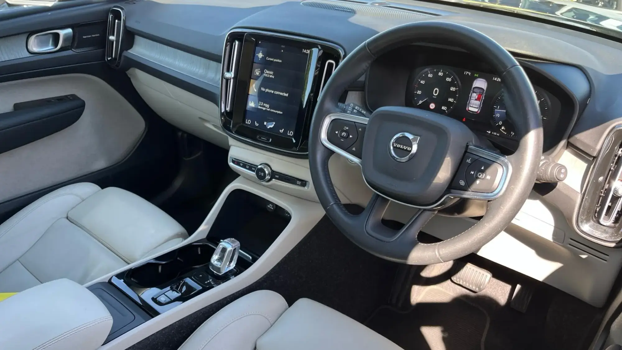 Volvo XC40 Image 4