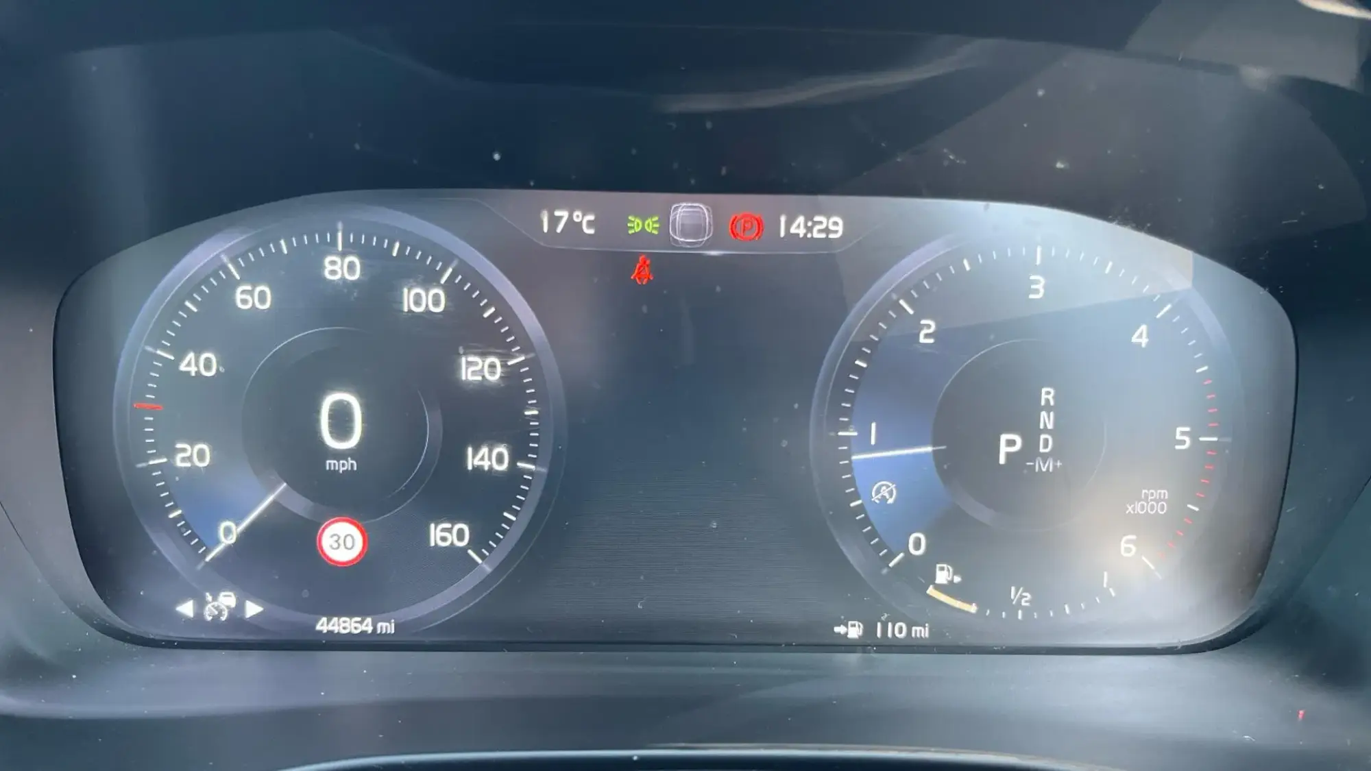 Volvo XC40 Image 11