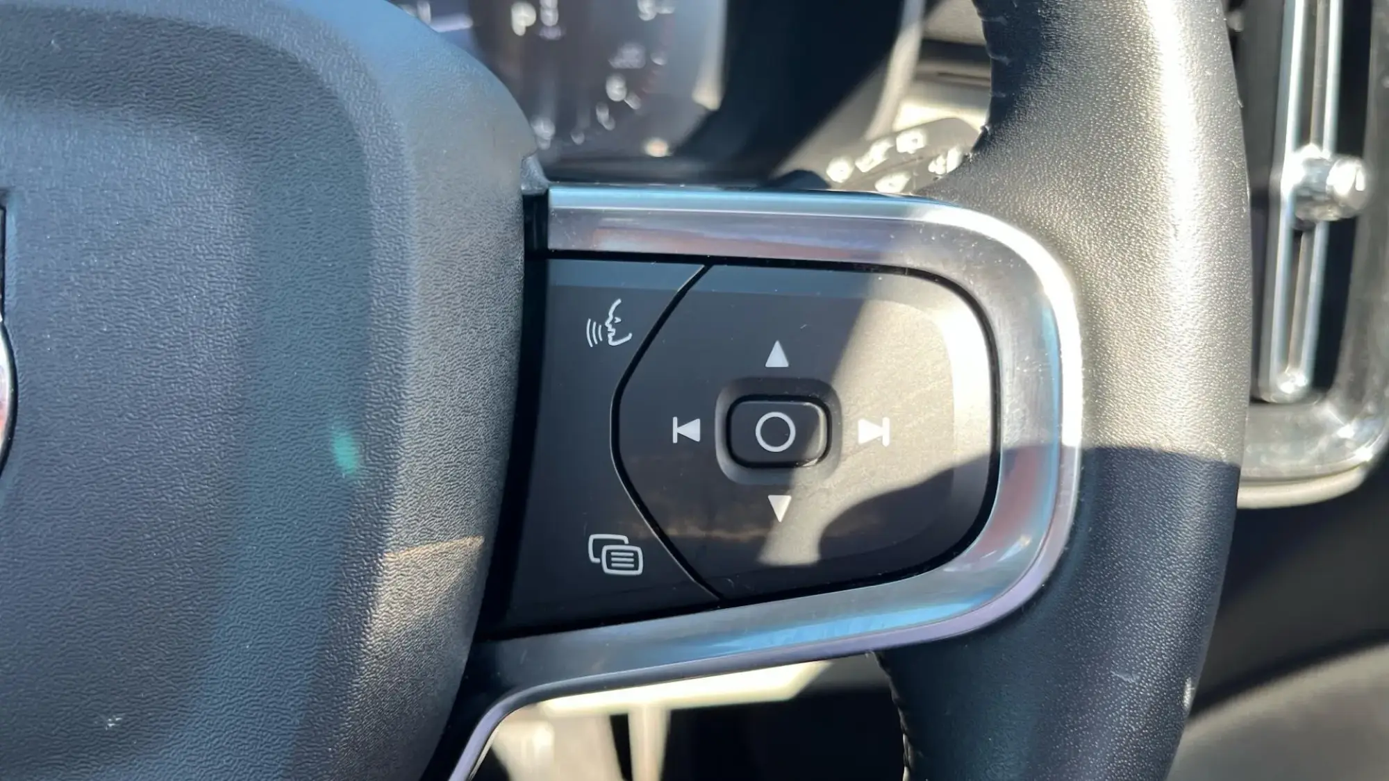 Volvo XC40 Image 21