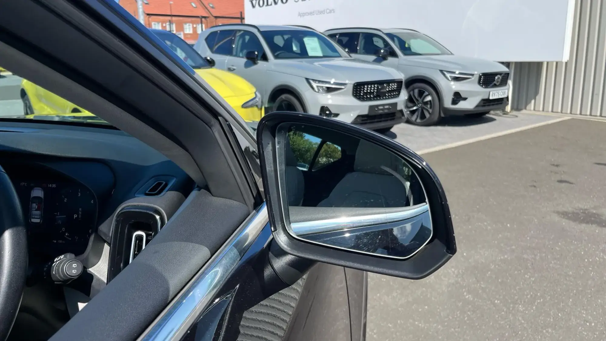 Volvo XC40 Image 31
