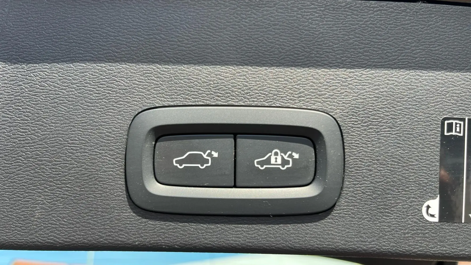 Volvo XC40 Image 34