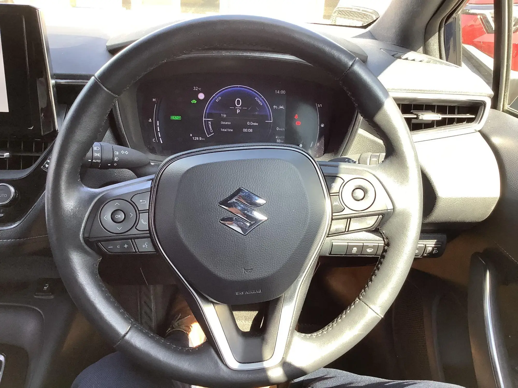 Suzuki Swace Image 17
