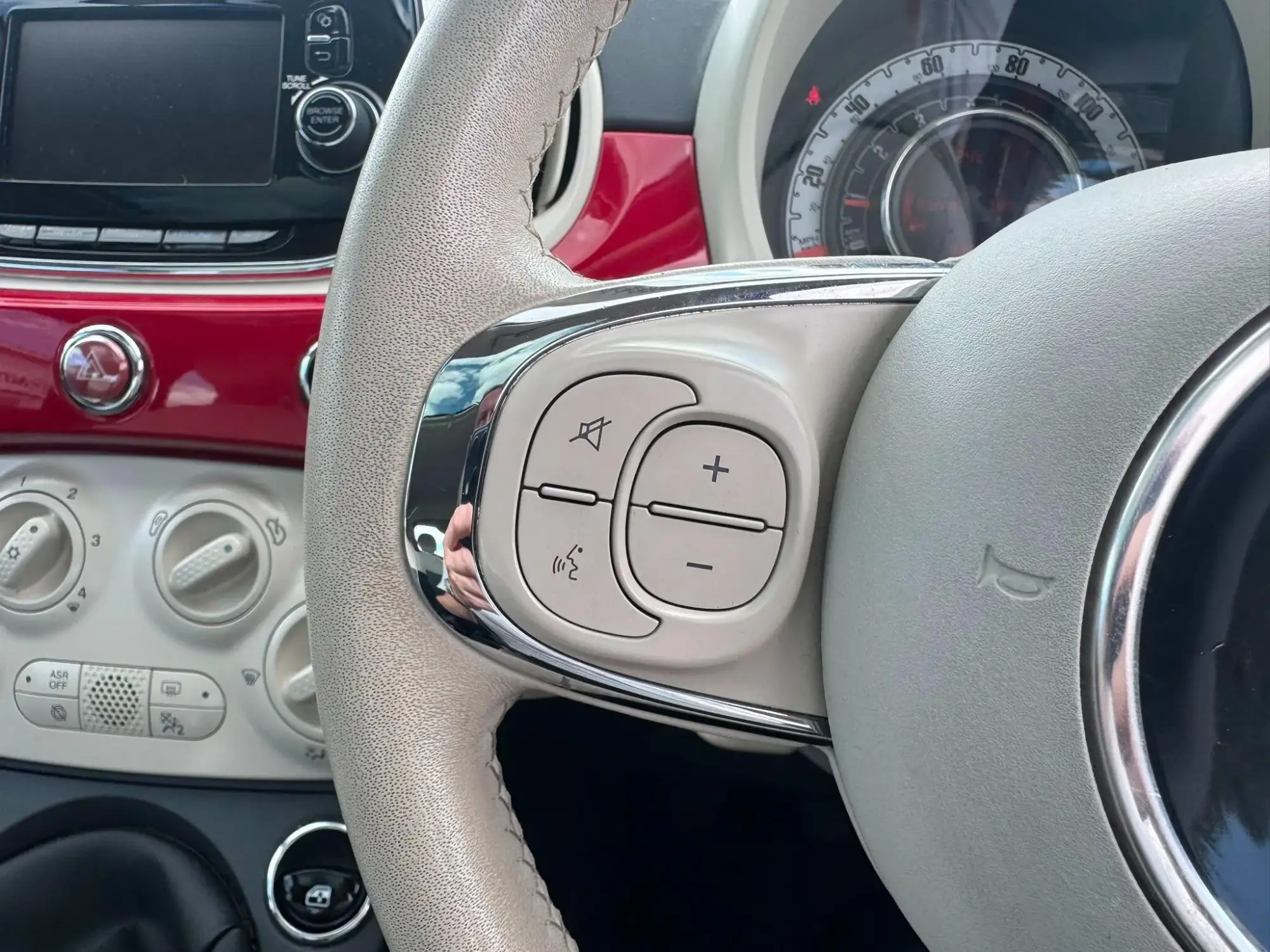 Fiat 500 Image 12