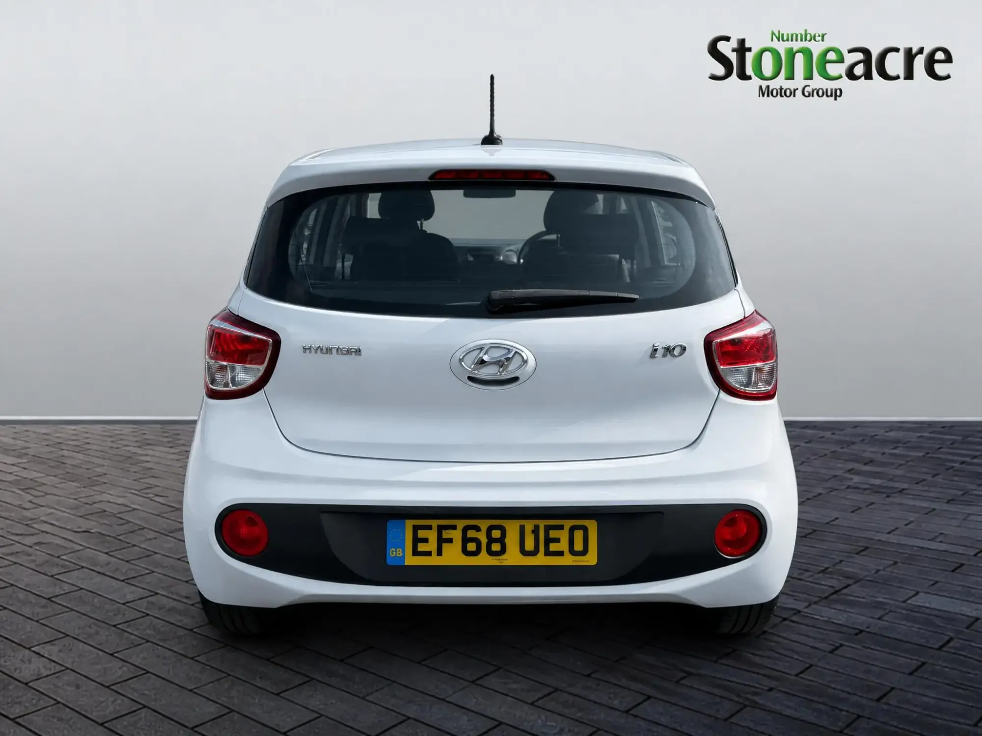 Hyundai i10 Image 4 Hyundai i10 Image 4