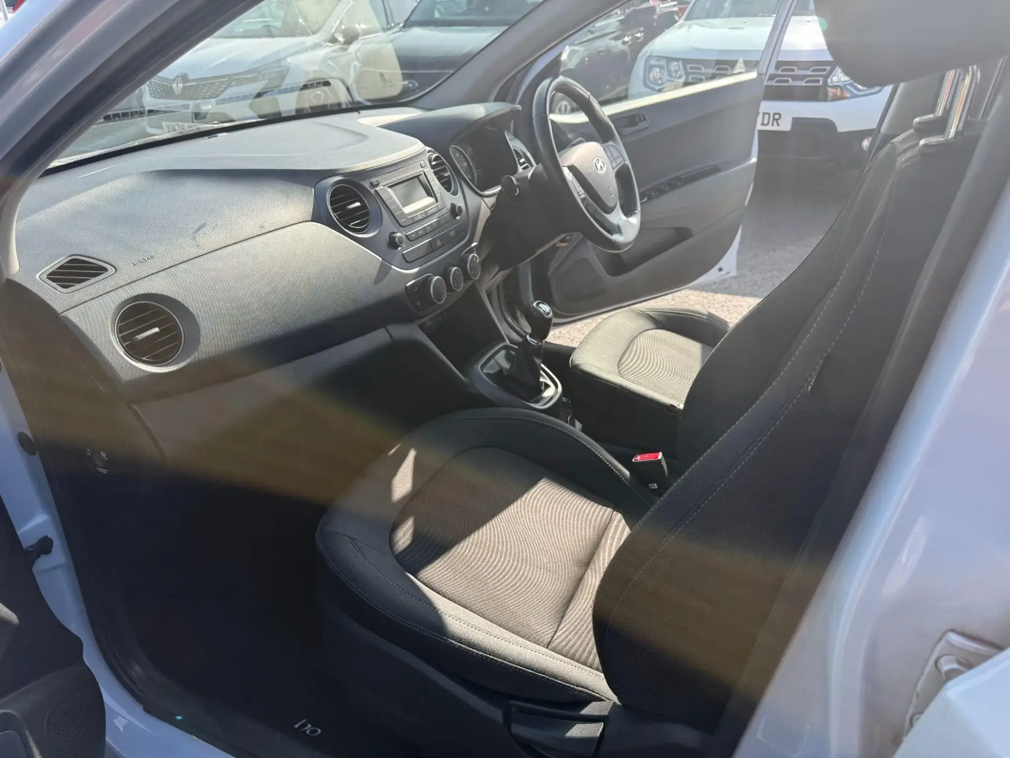 Hyundai i10 Image 9 Hyundai i10 Image 9
