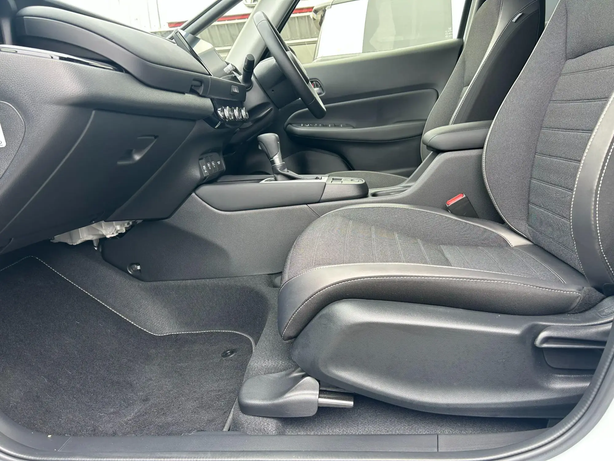 Honda Jazz Hybrid Image 28
