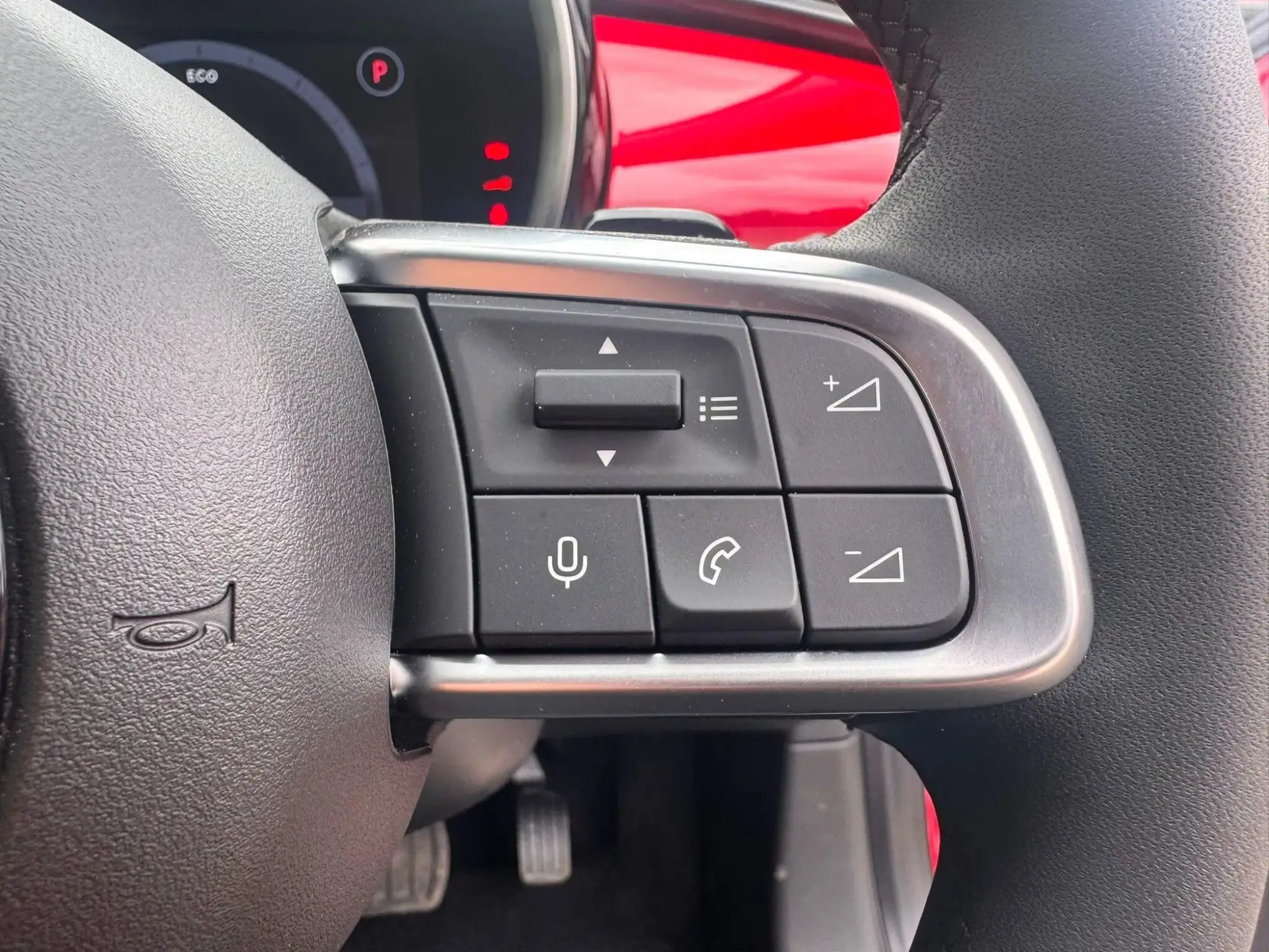 Fiat 600 Petrol Image 17 Fiat 600 Petrol Image 17