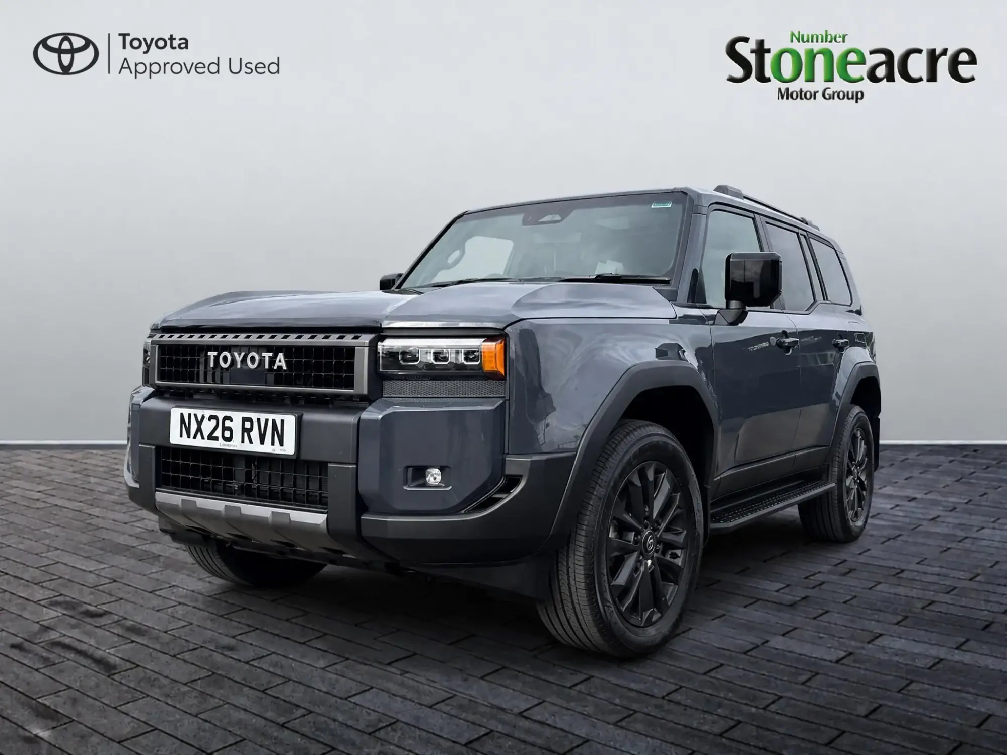 Toyota Land Cruiser Image 7