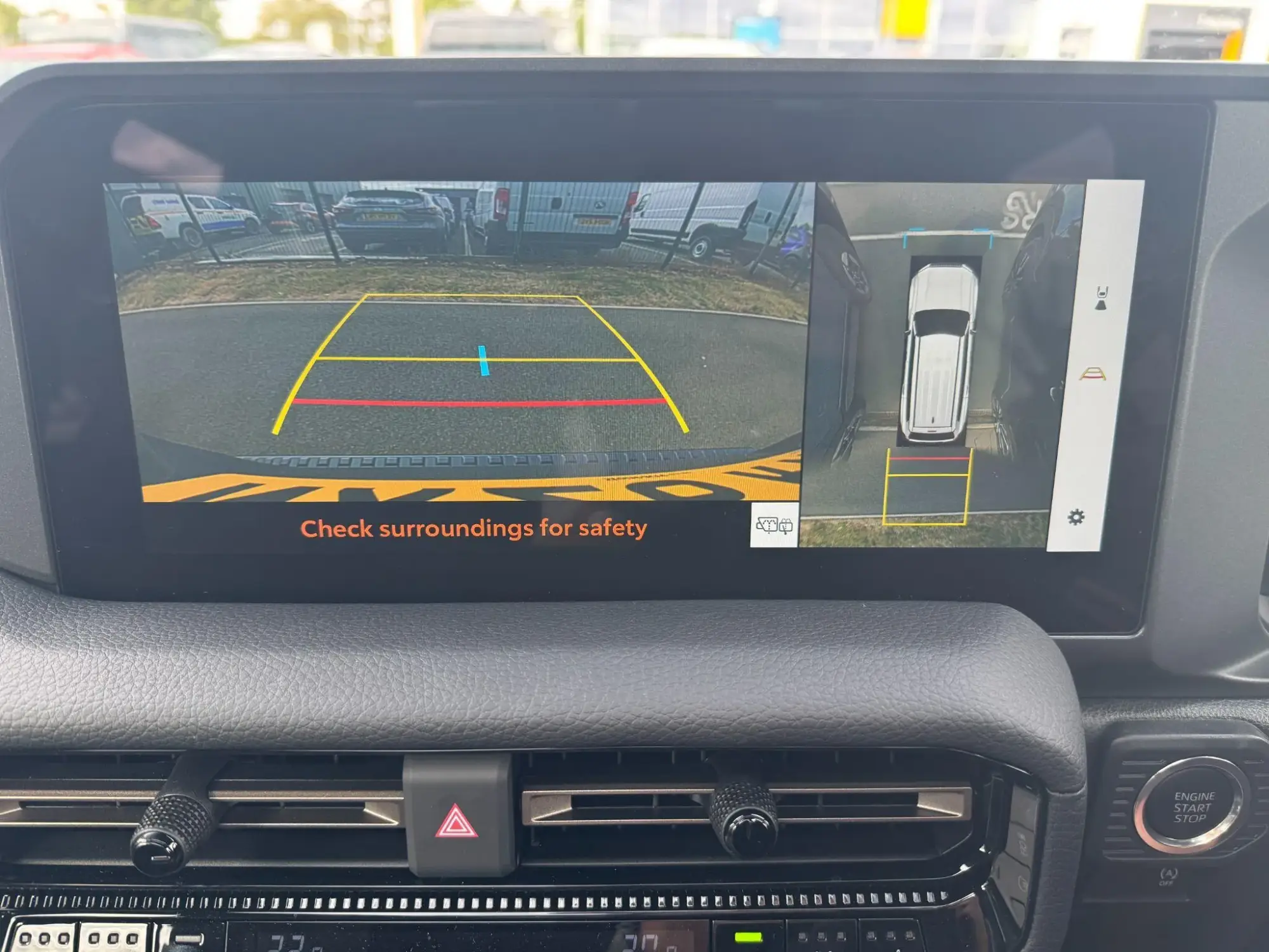 Toyota Land Cruiser Image 20