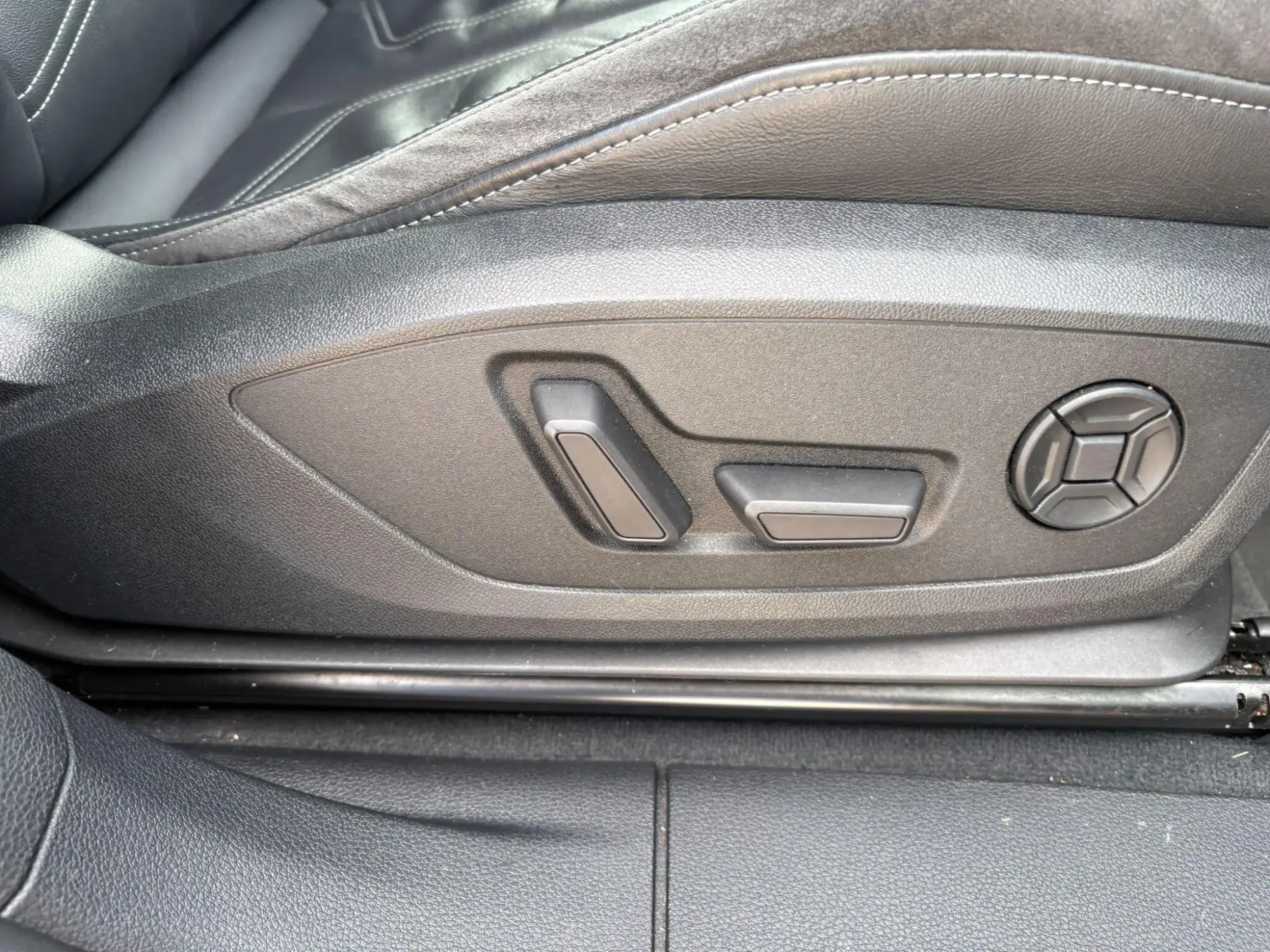 Audi Q3 Image 15