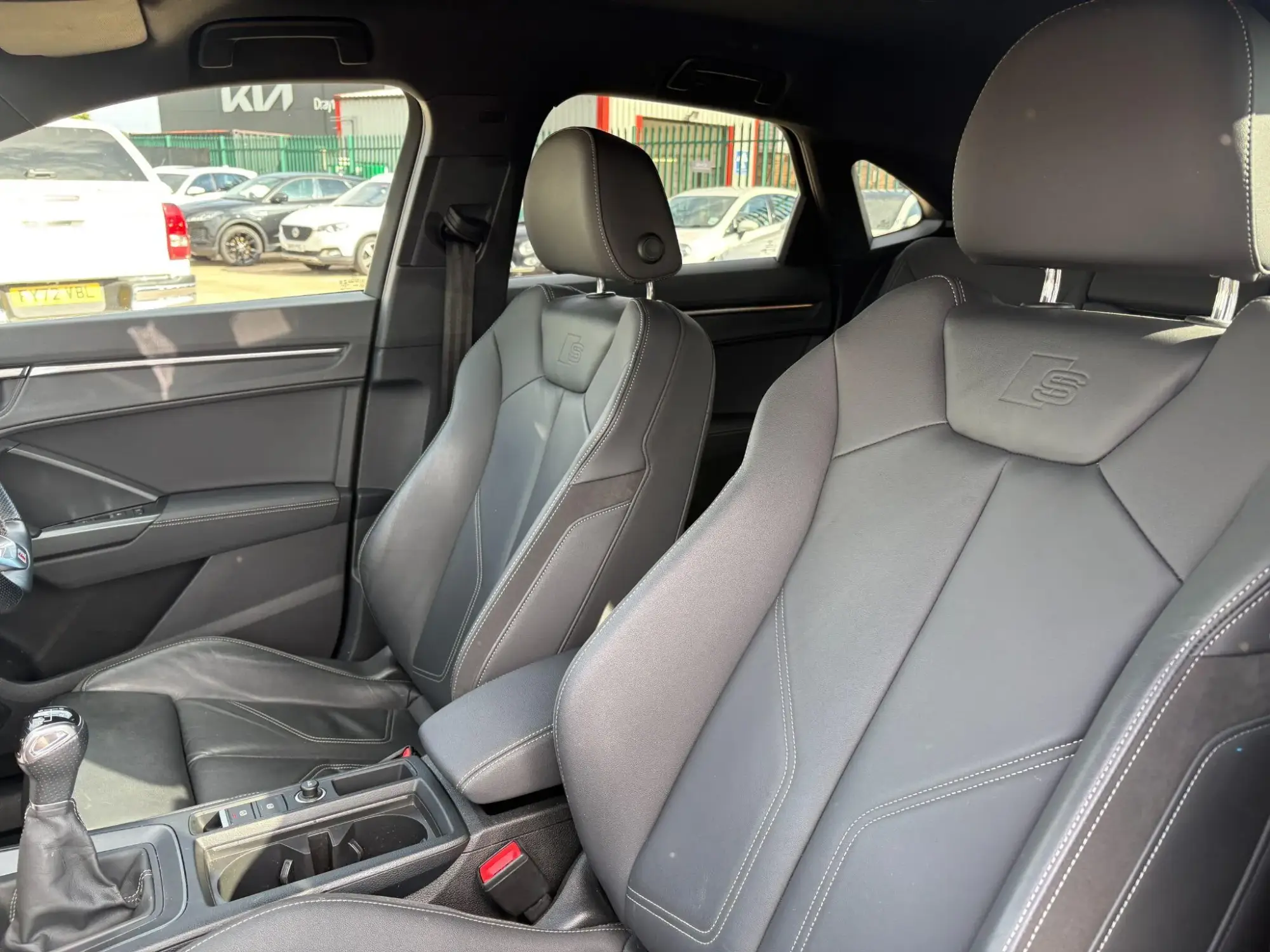Audi Q3 Image 19