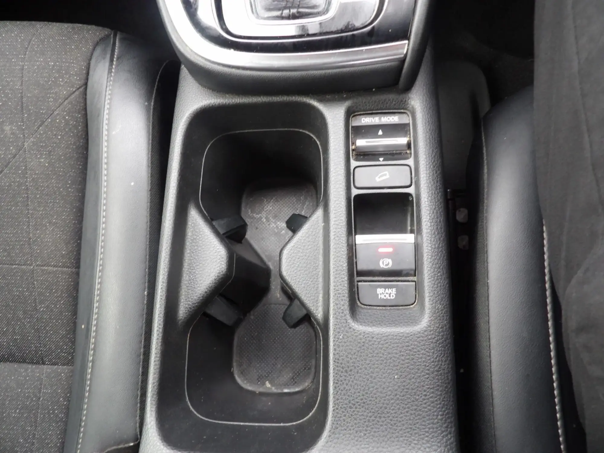 Honda HR-V Hybrid Image 13