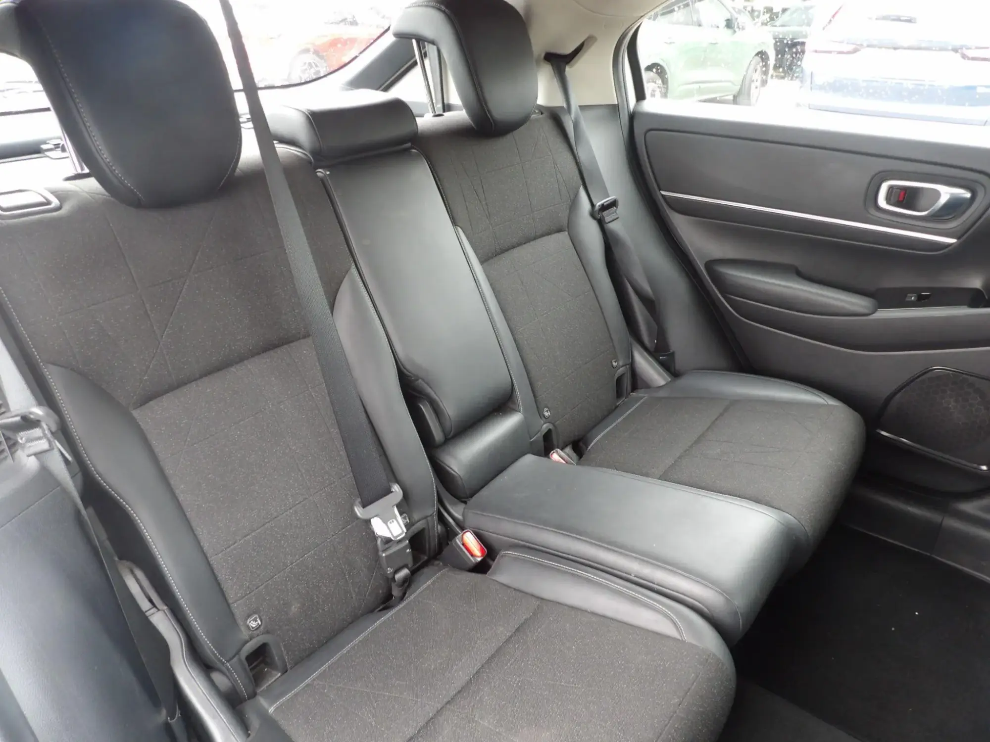 Honda HR-V Hybrid Image 17