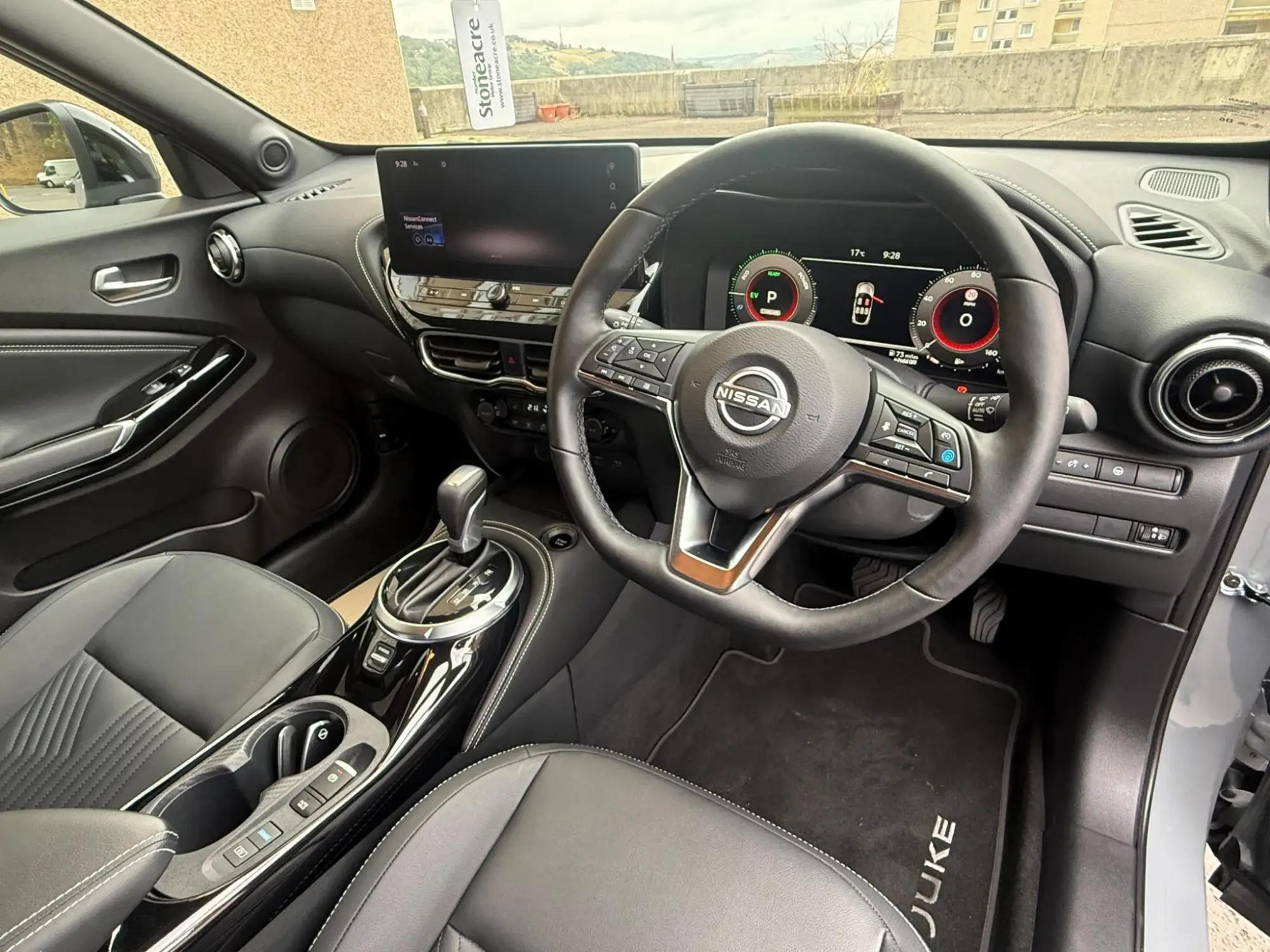 Nissan Juke Hybrid Image 11 Nissan Juke Hybrid Image 11