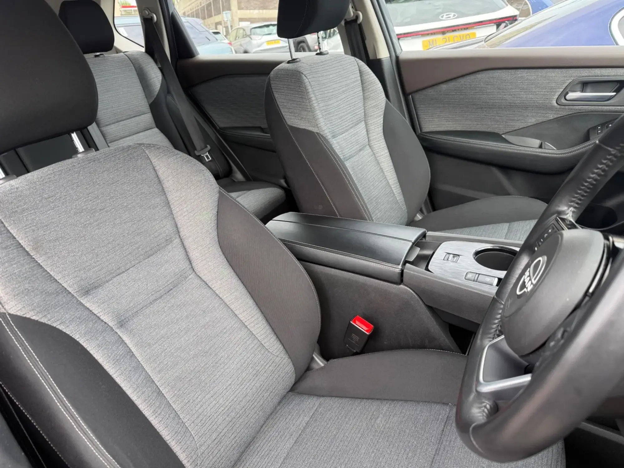 Nissan X-Trail e-POWER Image 12 Nissan X-Trail e-POWER Image 12