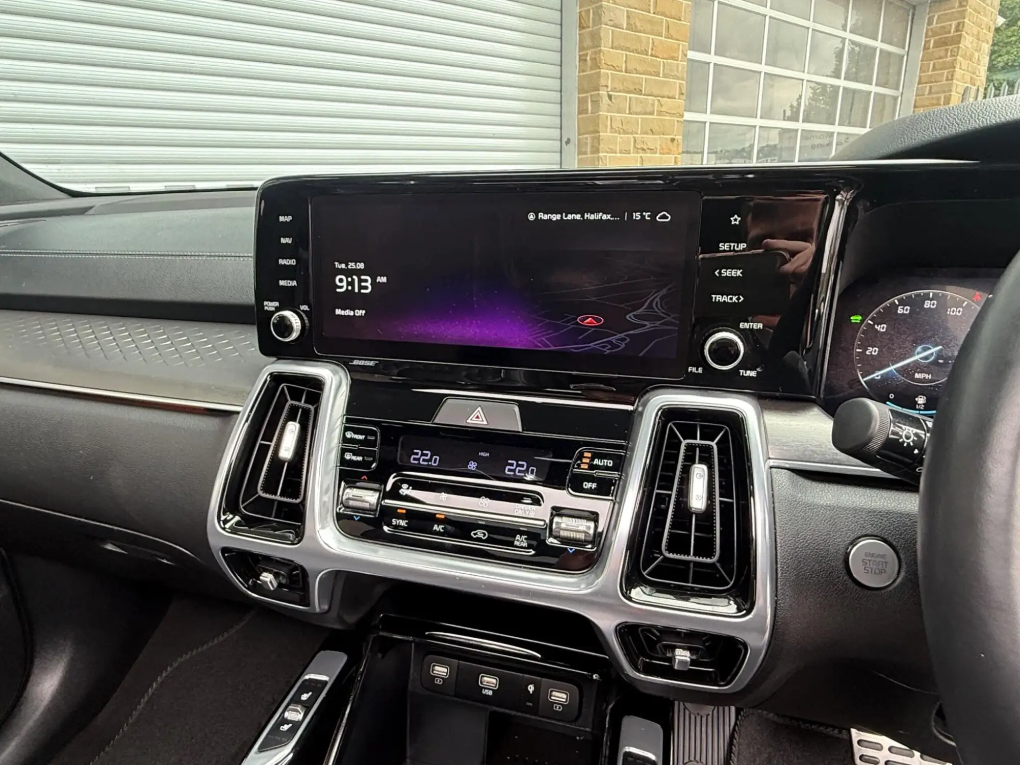 Kia Sorento Hybrid Image 21 Kia Sorento Hybrid Image 21