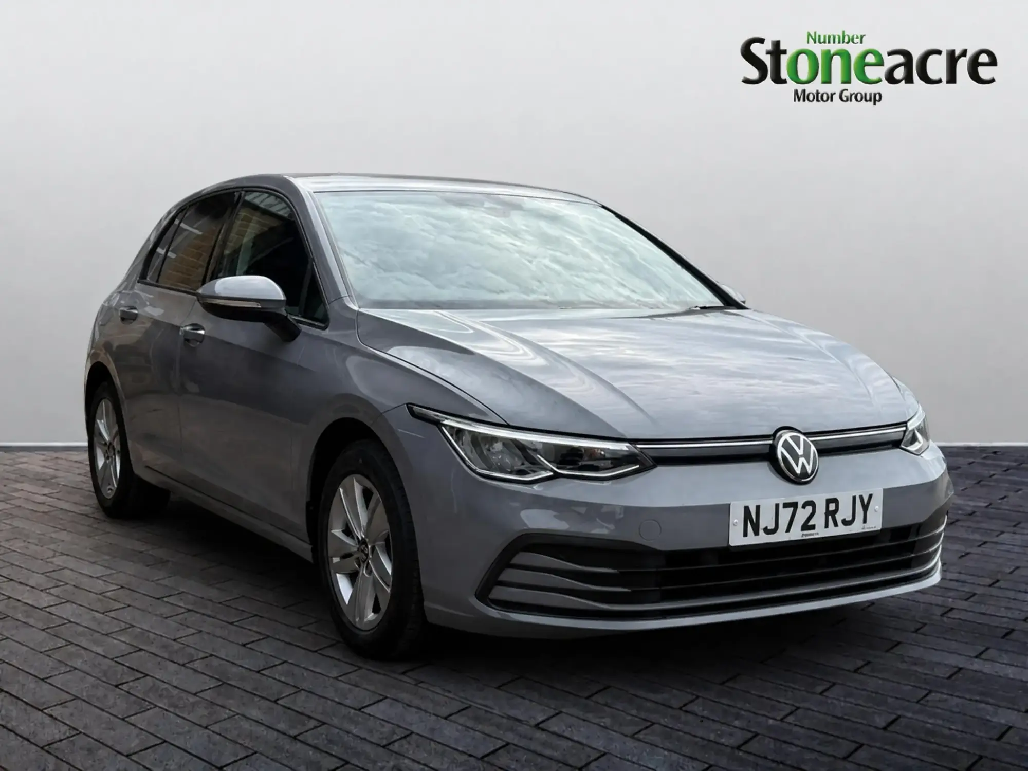 Volkswagen Golf Image 1