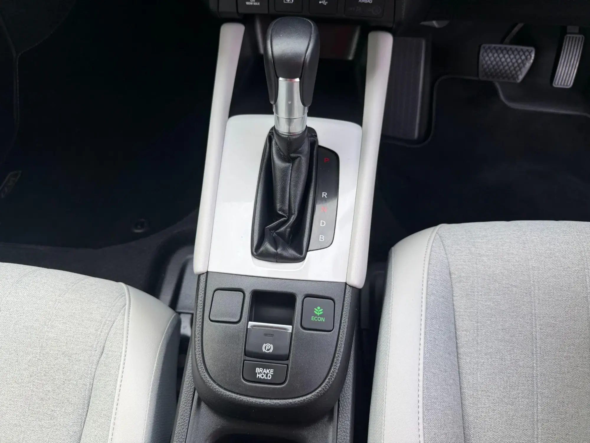 Honda Jazz Hybrid Image 15