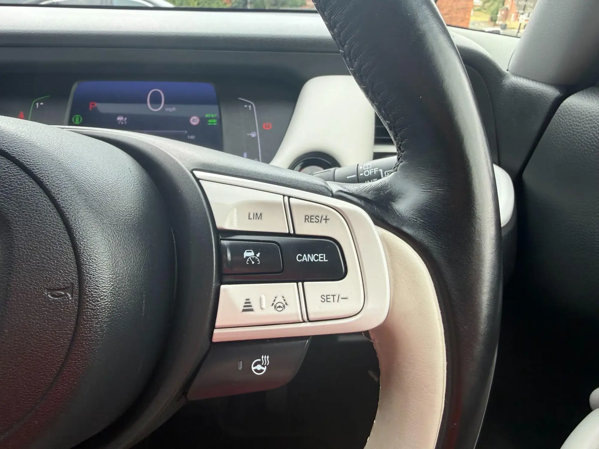 Honda Jazz Hybrid Image 35