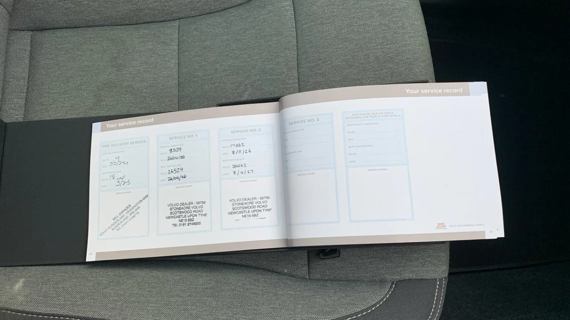 Volvo XC40 Image 15