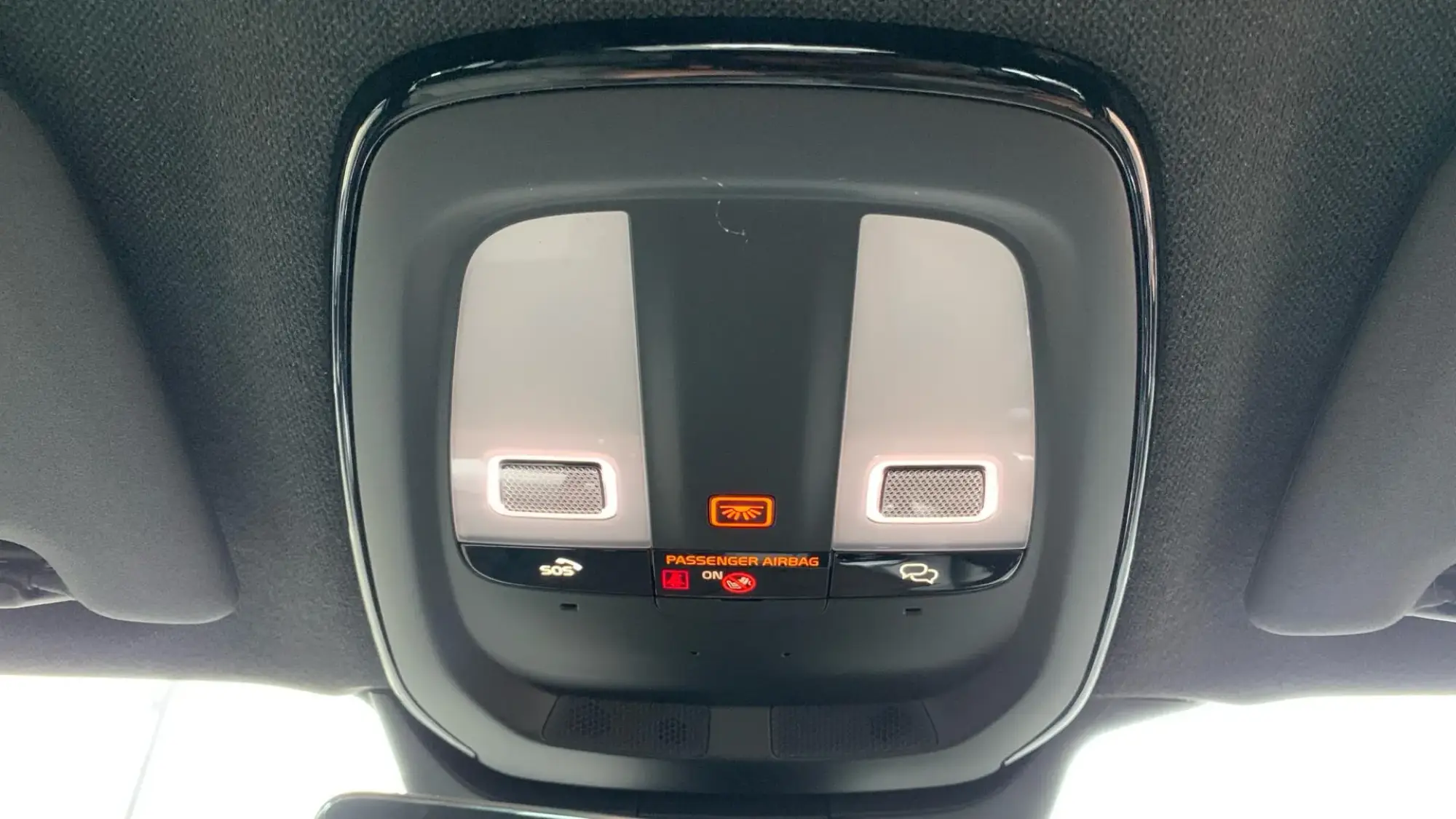 Volvo XC40 Image 28