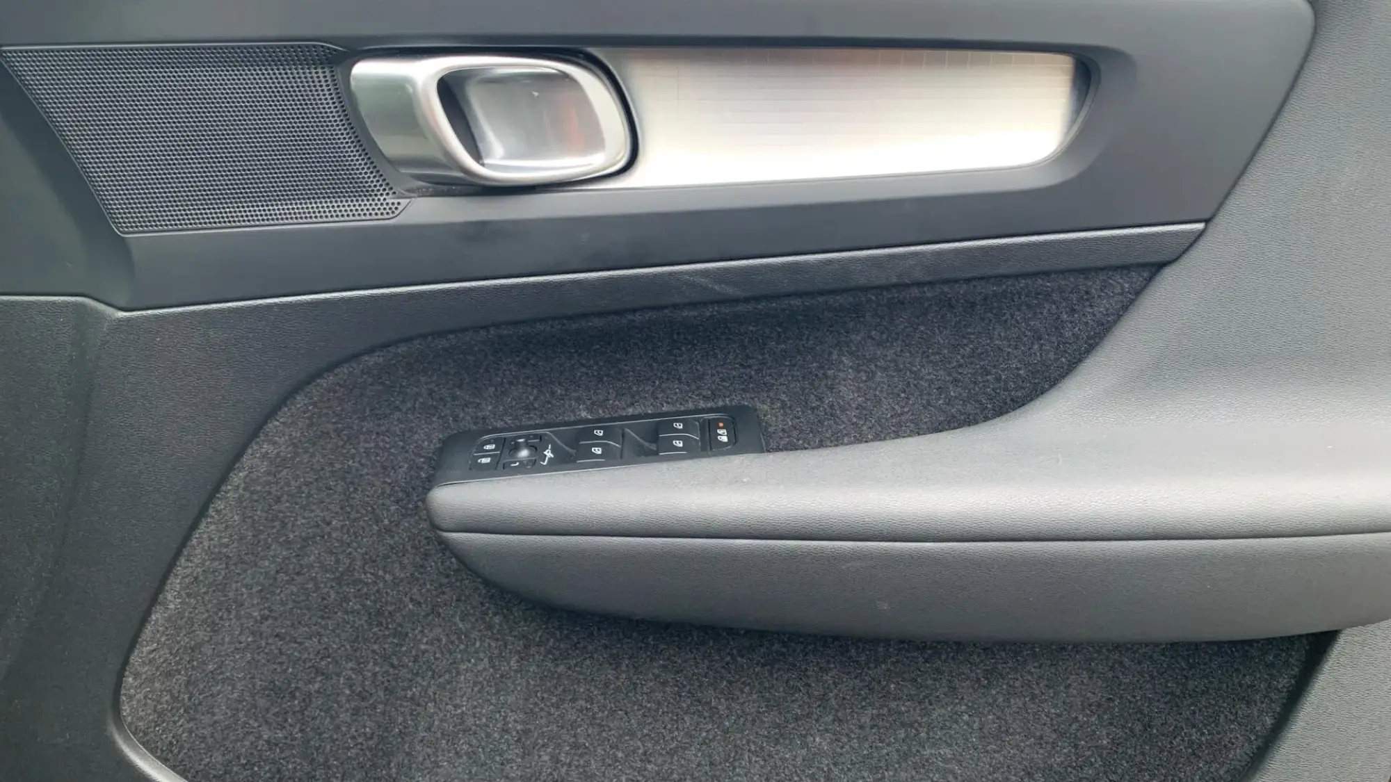 Volvo XC40 Image 29