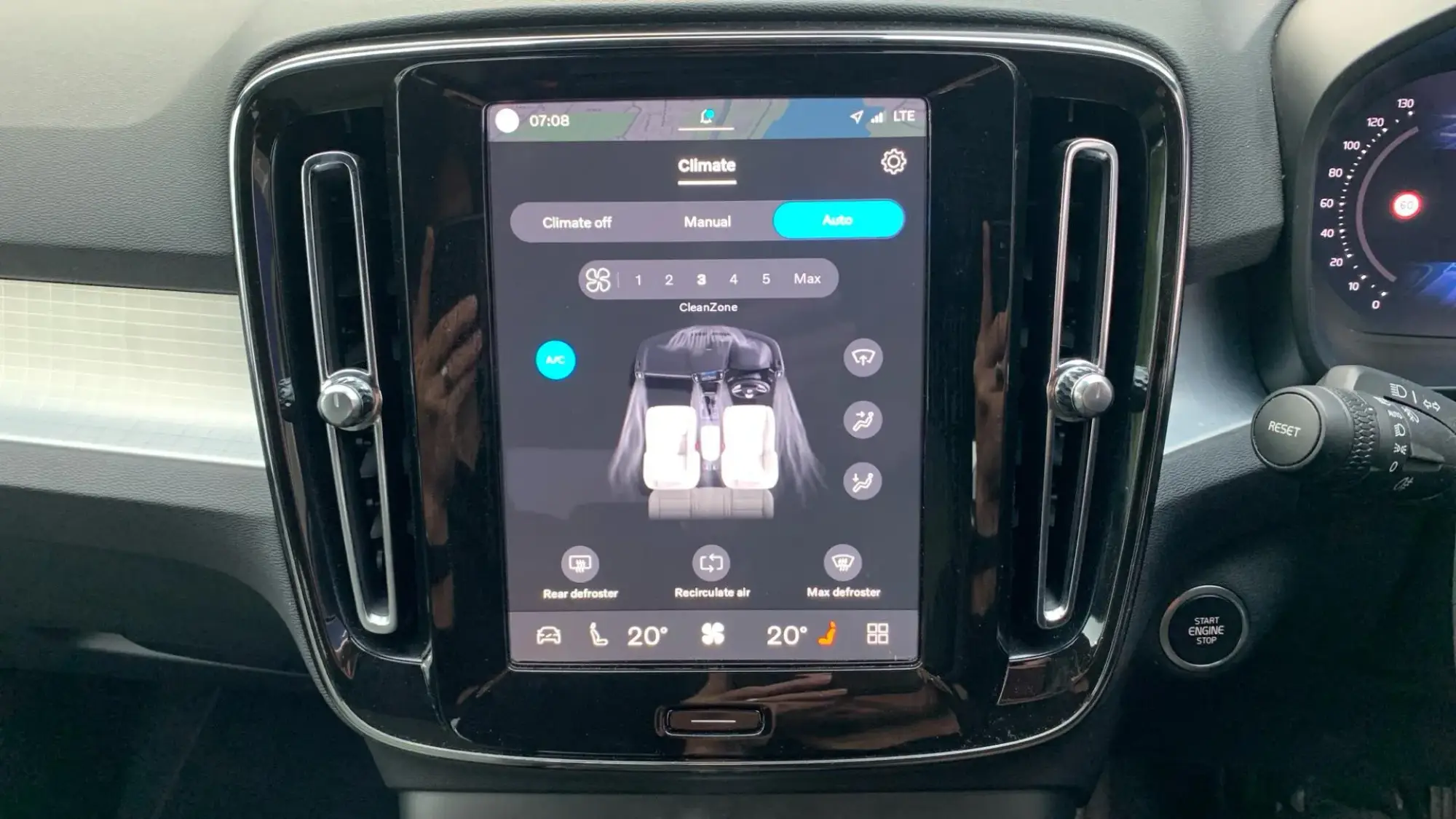 Volvo XC40 Image 39