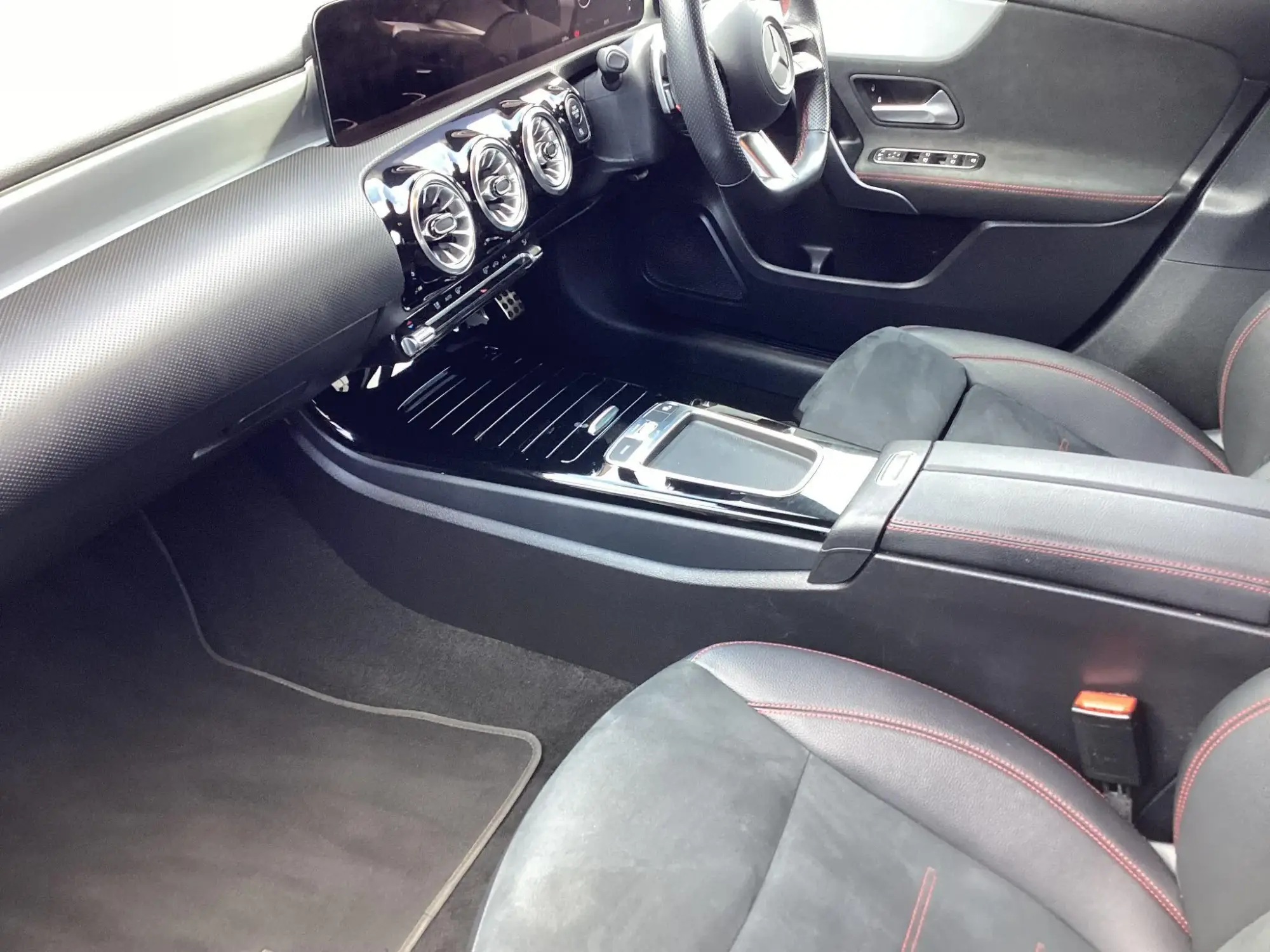 Mercedes-Benz A-Class Image 10
