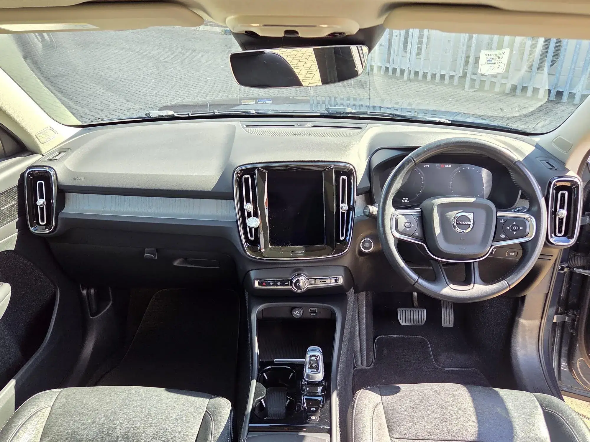 Volvo XC40 Image 12