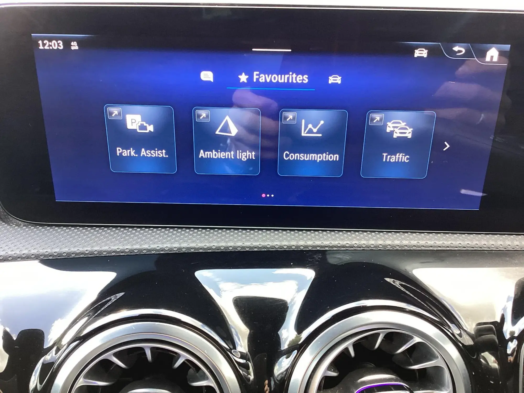 Mercedes-Benz A-Class Image 30