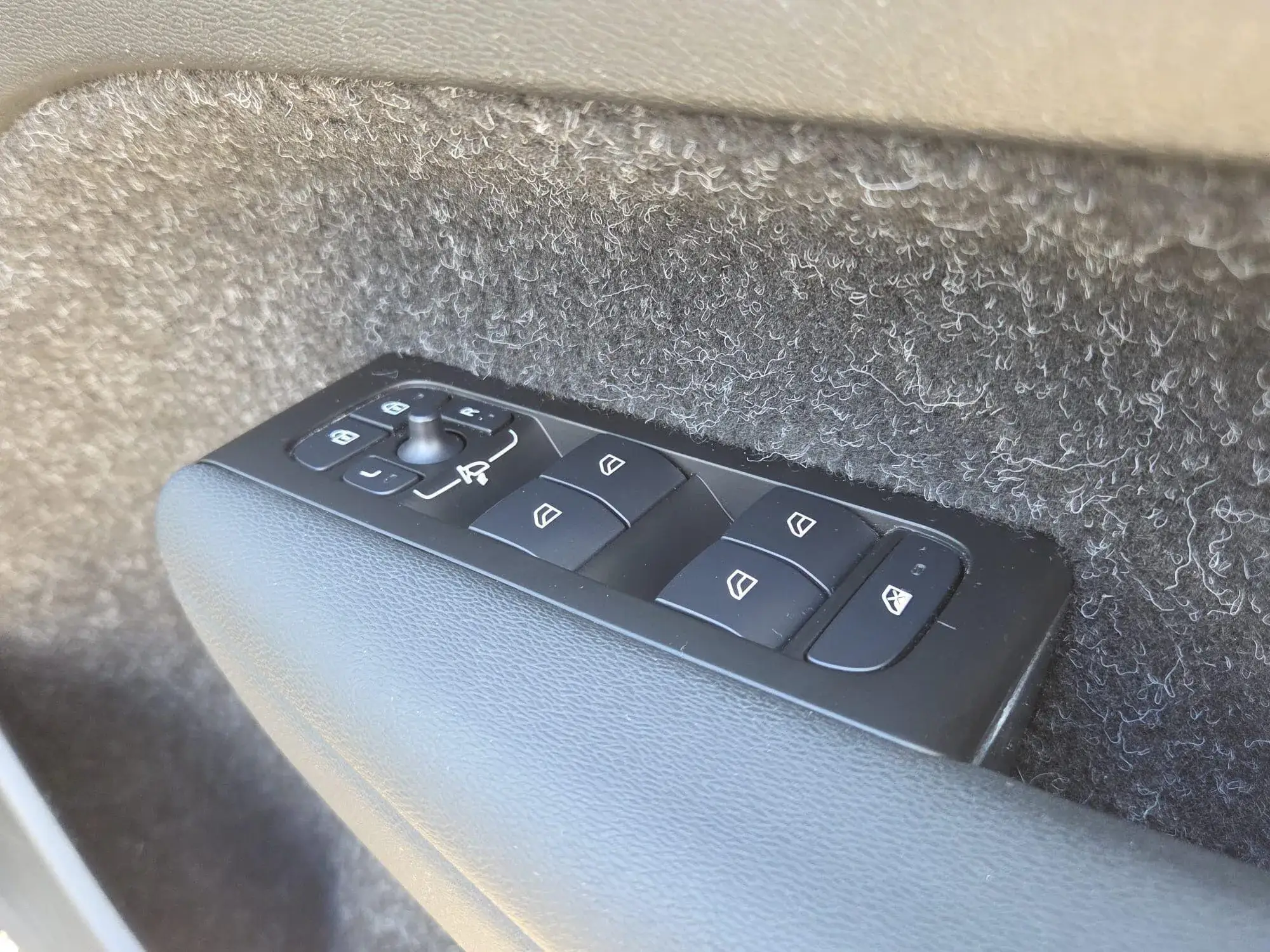 Volvo XC40 Image 21
