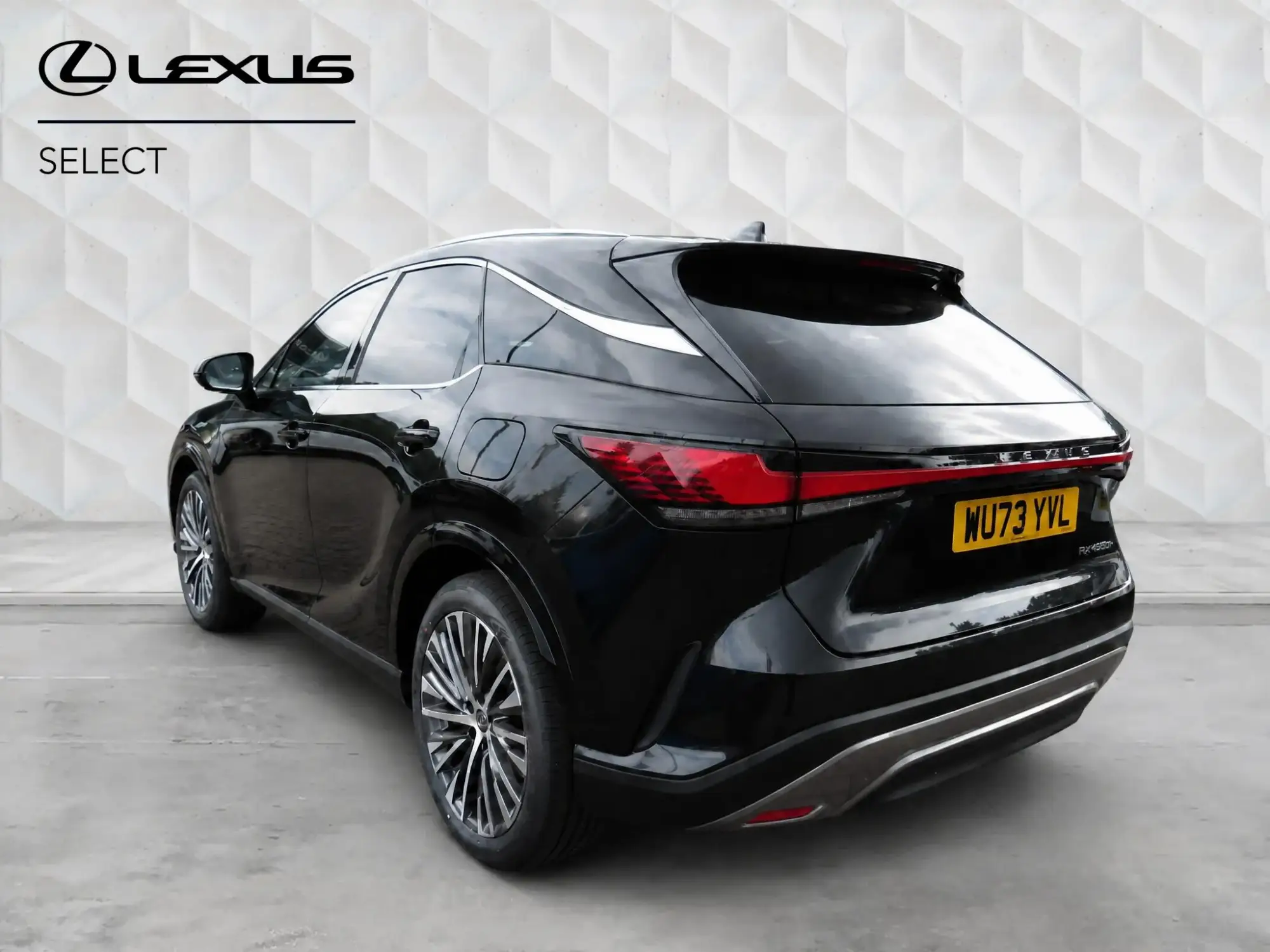 Lexus RX Plug-In Hybrid Image 5 Lexus RX Plug-In Hybrid Image 5