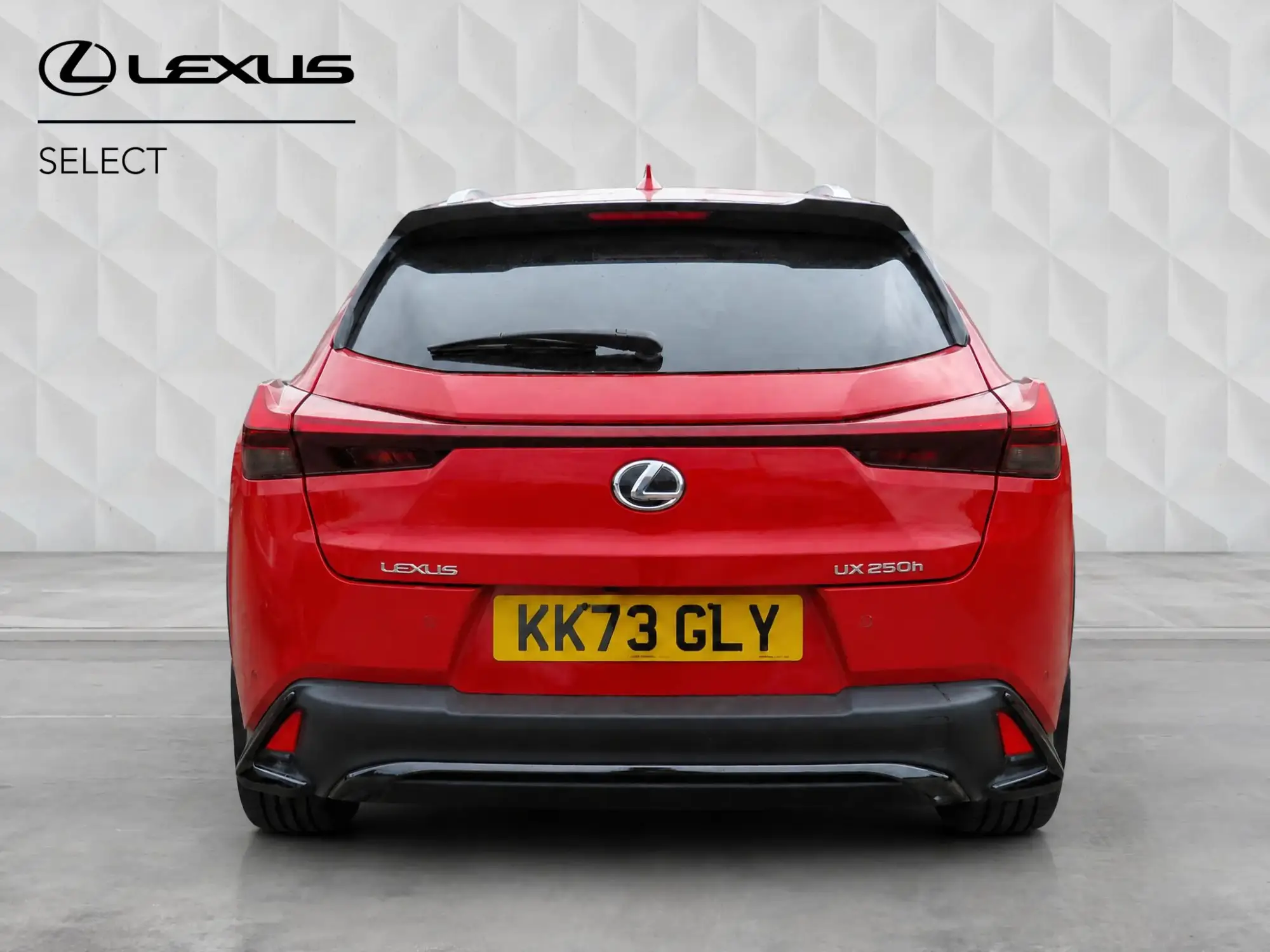Lexus UX Self-Charging Hybrid Image 4 Lexus UX Self-Charging Hybrid Image 4