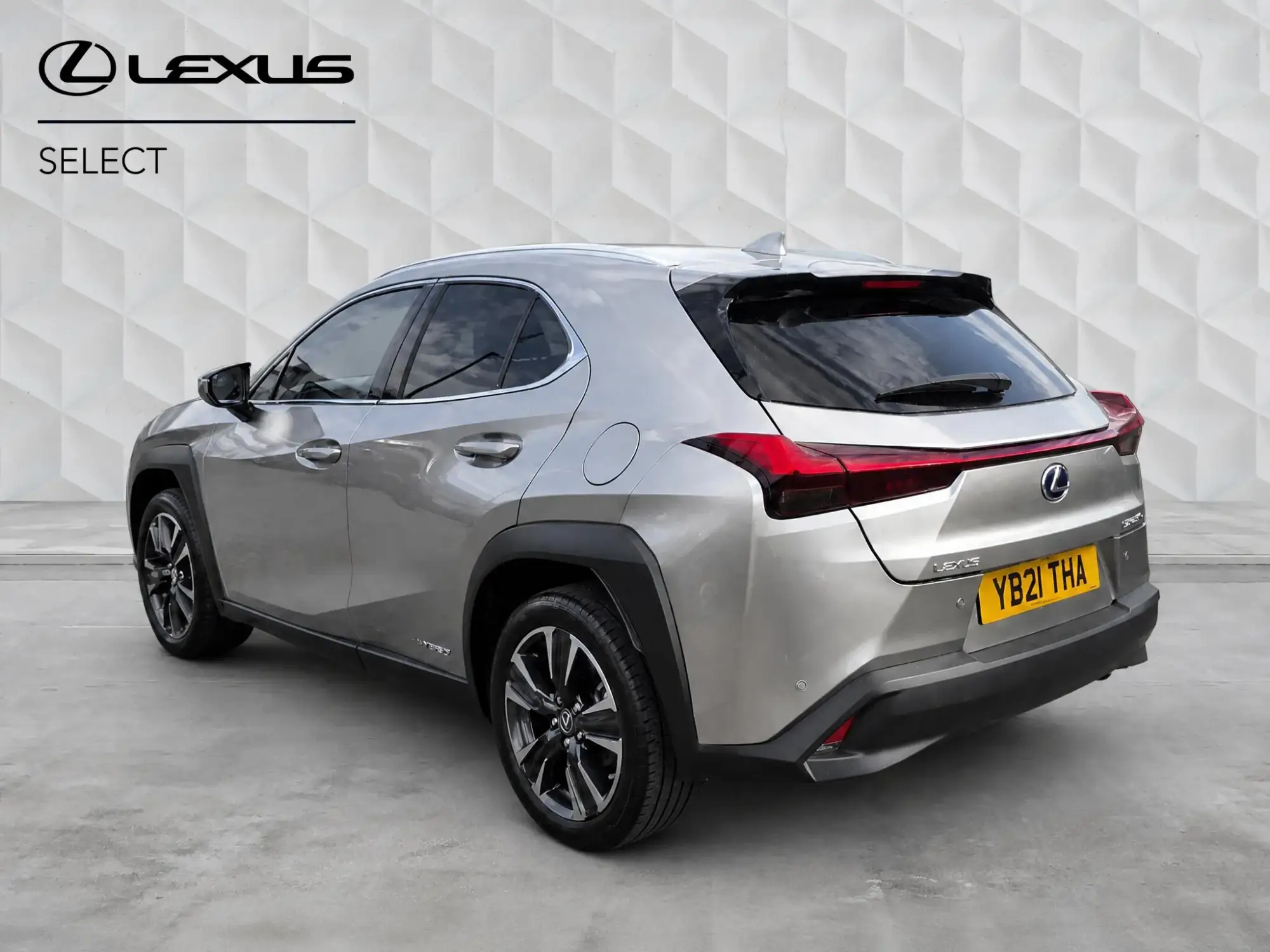 Lexus UX Self-Charging Hybrid Image 5 Lexus UX Self-Charging Hybrid Image 5
