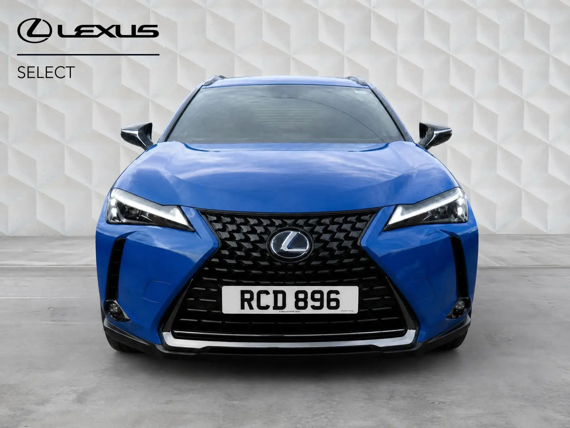 Lexus UX Self-Charging Hybrid Image 8 Lexus UX Self-Charging Hybrid Image 8