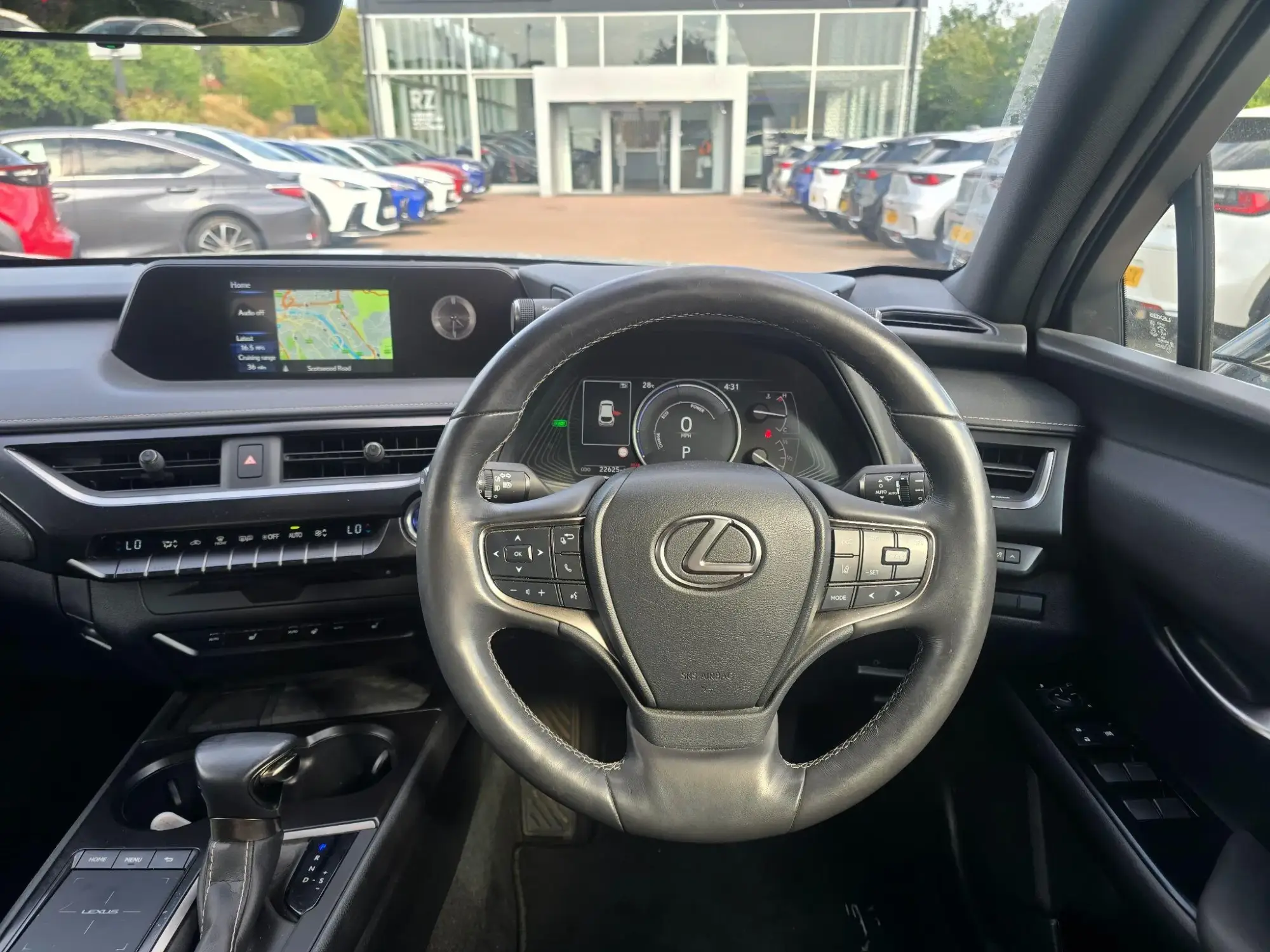 Lexus UX Self-Charging Hybrid Image 12 Lexus UX Self-Charging Hybrid Image 12